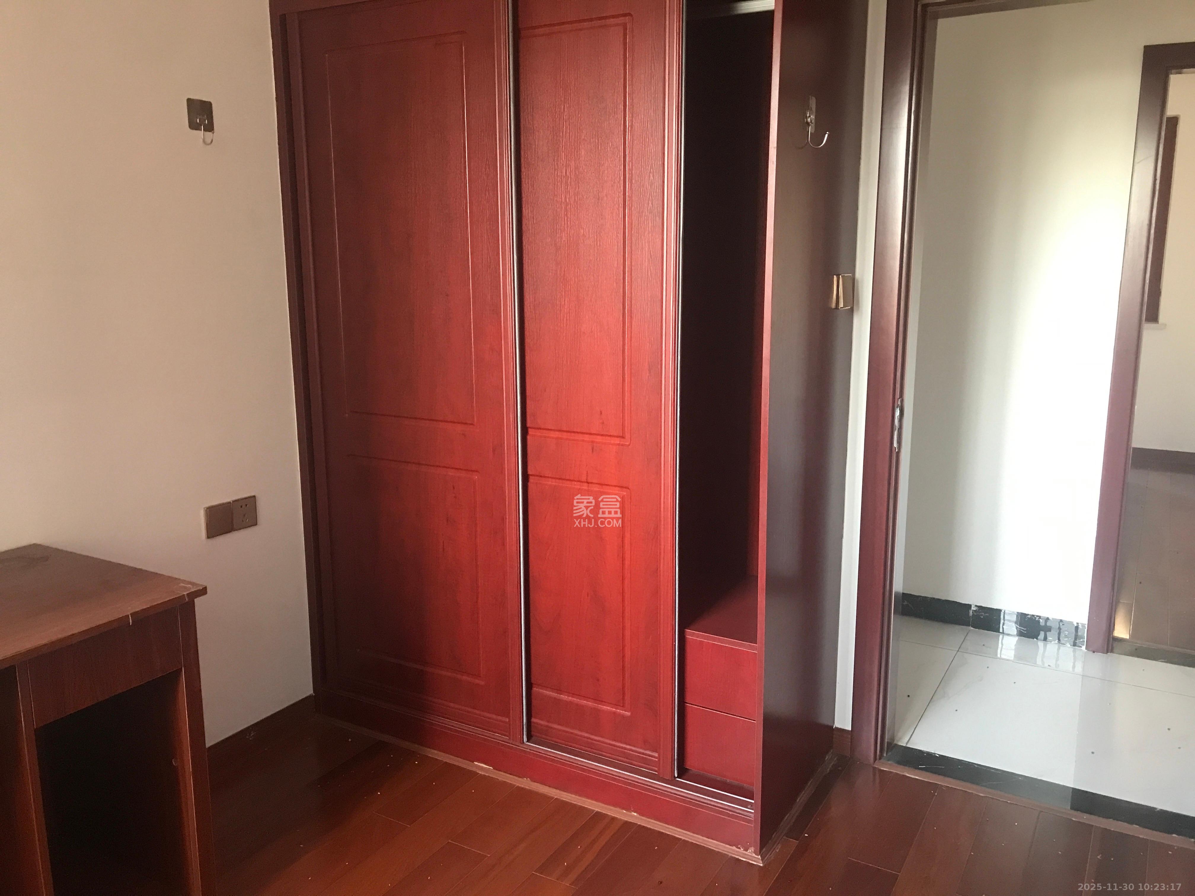 朝正美苑 3室1厅2卫 2800.0元/月 朝正美苑 3室1厅2卫 2800.0元/月室内图