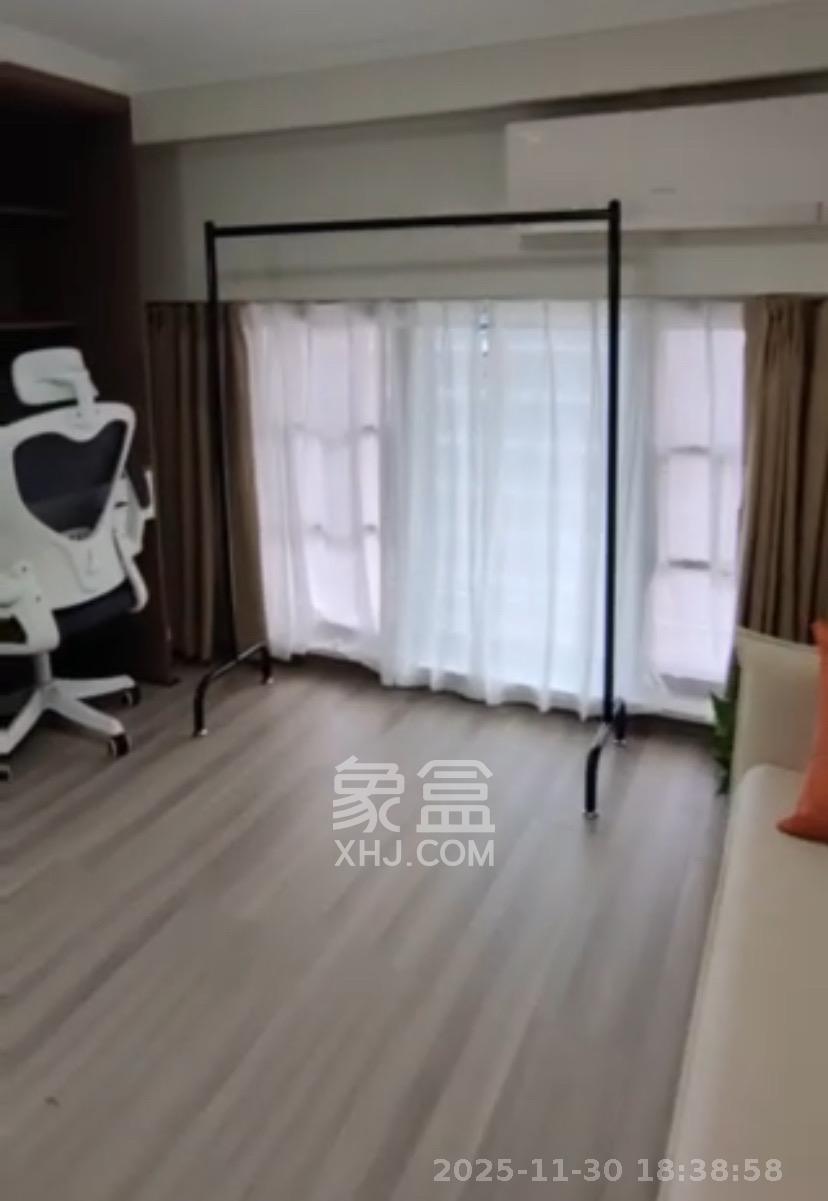 梅溪湖金茂湾  1室1厅1卫    2600.0元/月室内图