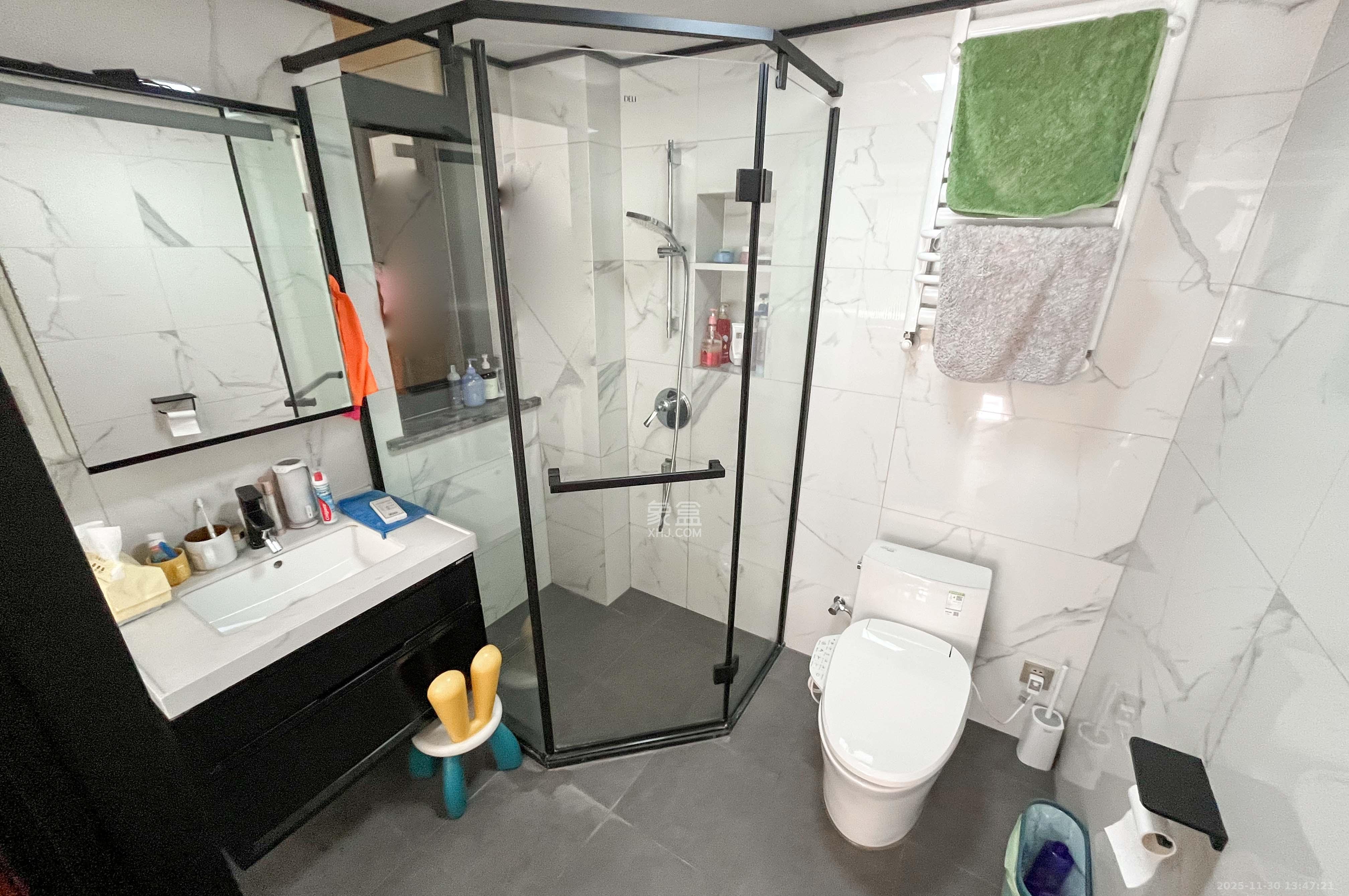 梅溪正荣府 4室2厅2卫 278.0万 梅溪正荣府 4室2厅2卫 278.0万卫生间