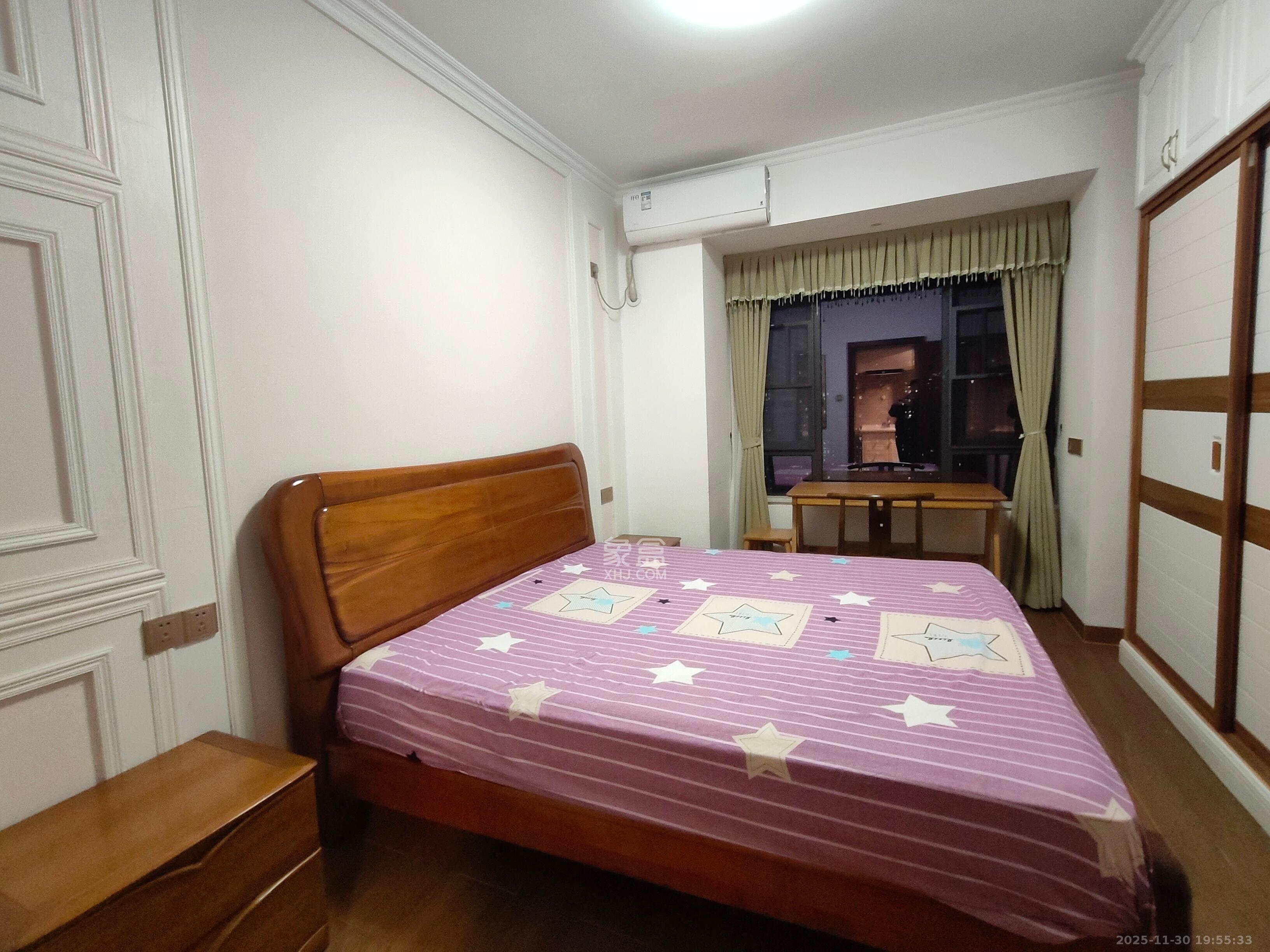 长房东云台  4室2厅2卫    3600.0元/月室内图