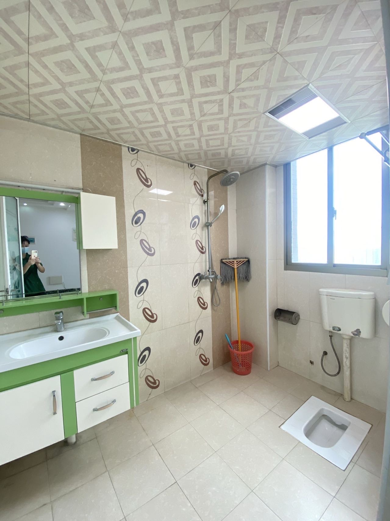 华亿明珠 3室2厅2卫 2000.0元/月 华亿明珠 3室2厅2卫 2000.0元/月室内图