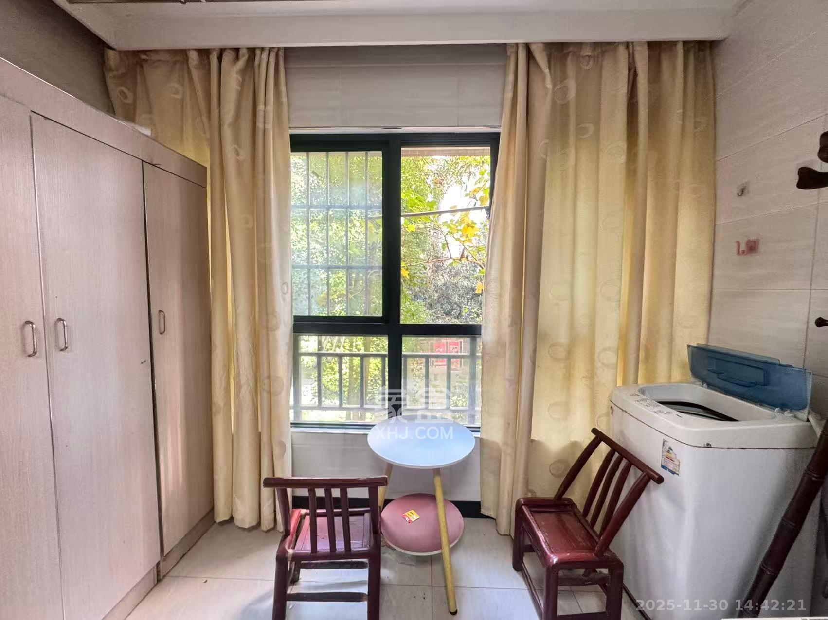 上峰苑(兰亭玥岛) 1室1厅1卫 1200.0元/月 上峰苑(兰亭玥岛) 1室1厅1卫 1200.0元/月室内图