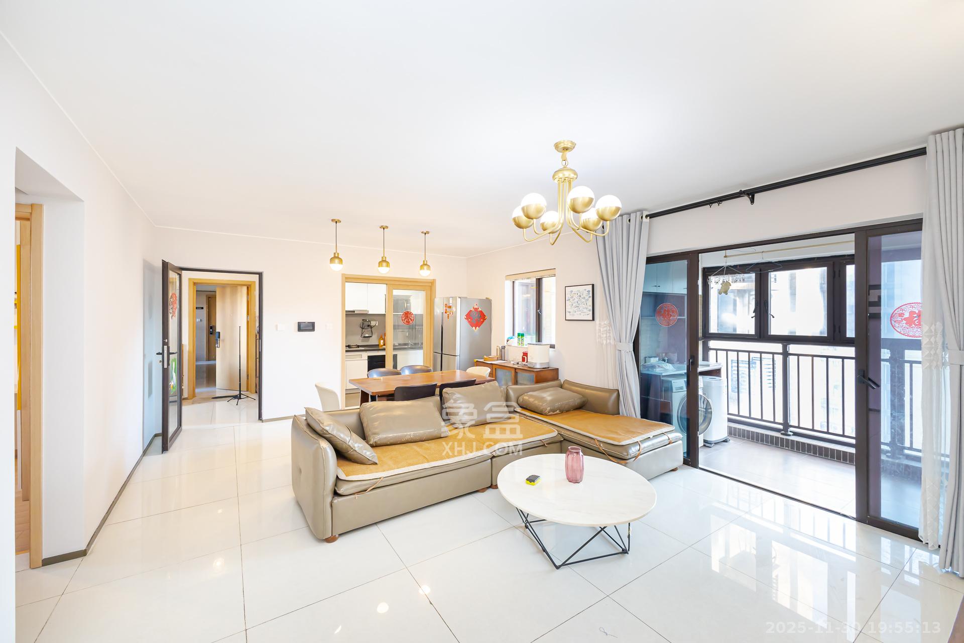 时代倾城二期  4室2厅2卫    86.8万