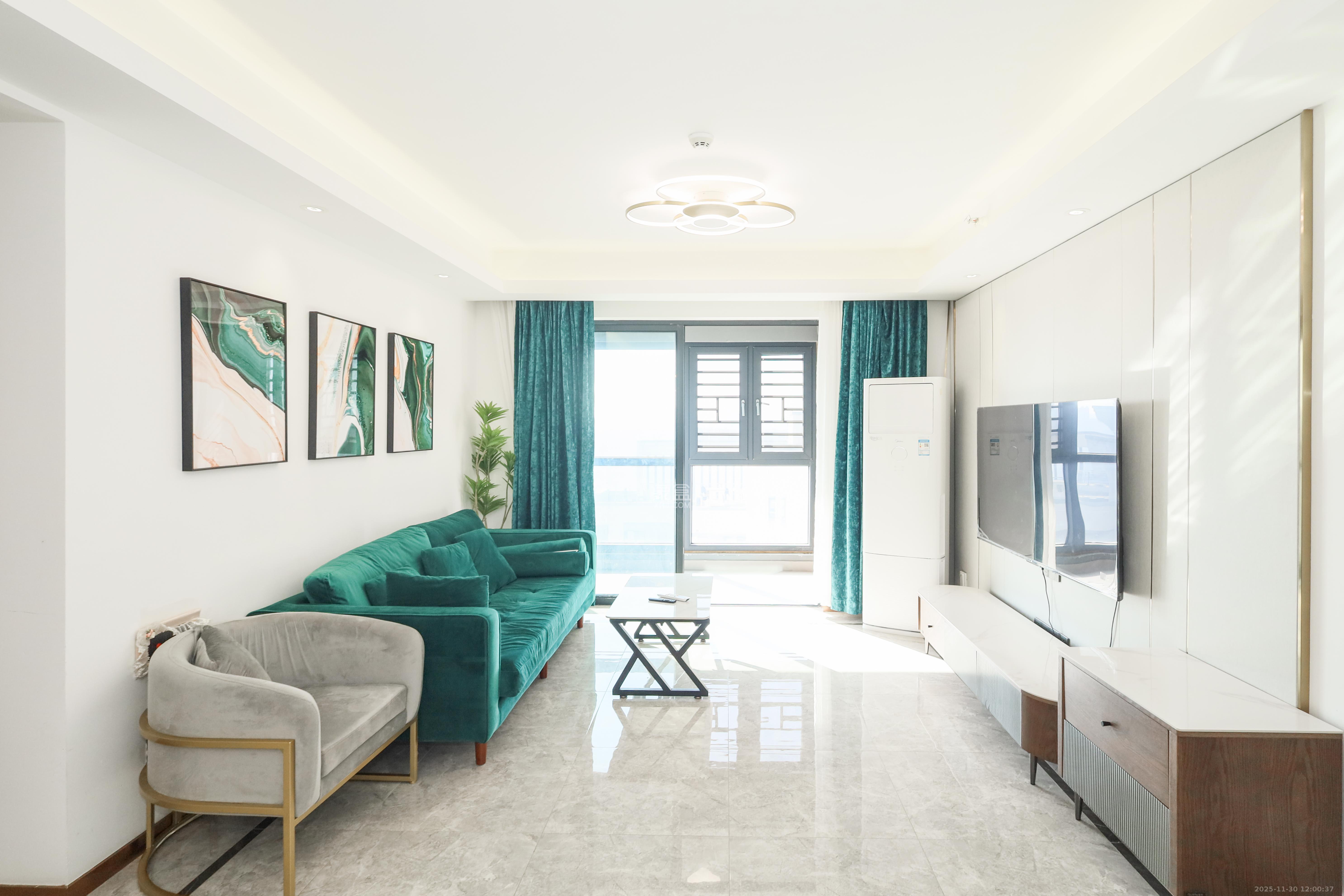 梅溪悦章 1室2厅1卫 130.0万 梅溪悦章 1室2厅1卫 130.0万客厅