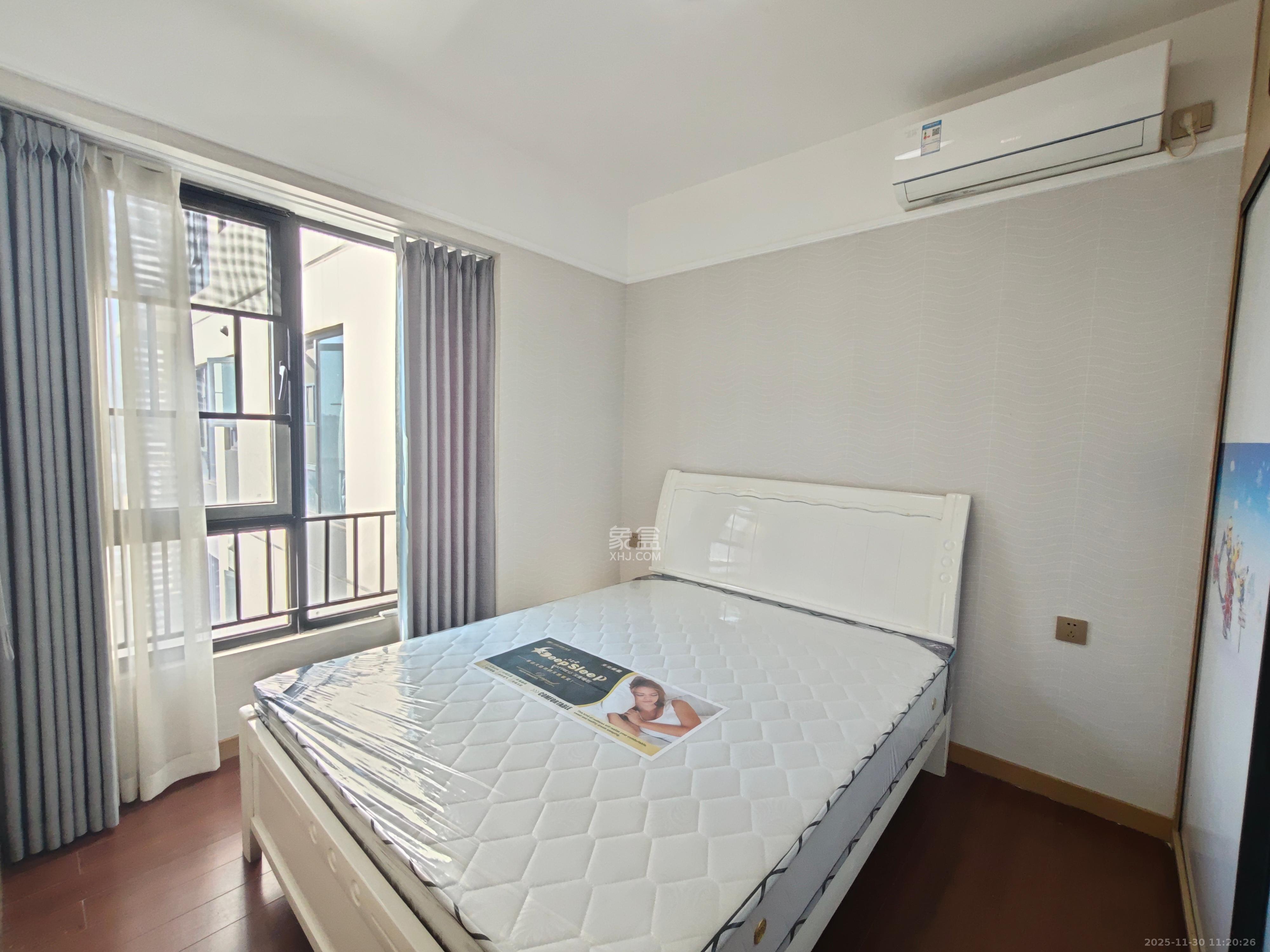 万科魅力之城非凡里  3室2厅1卫    2099.0元/月室内图