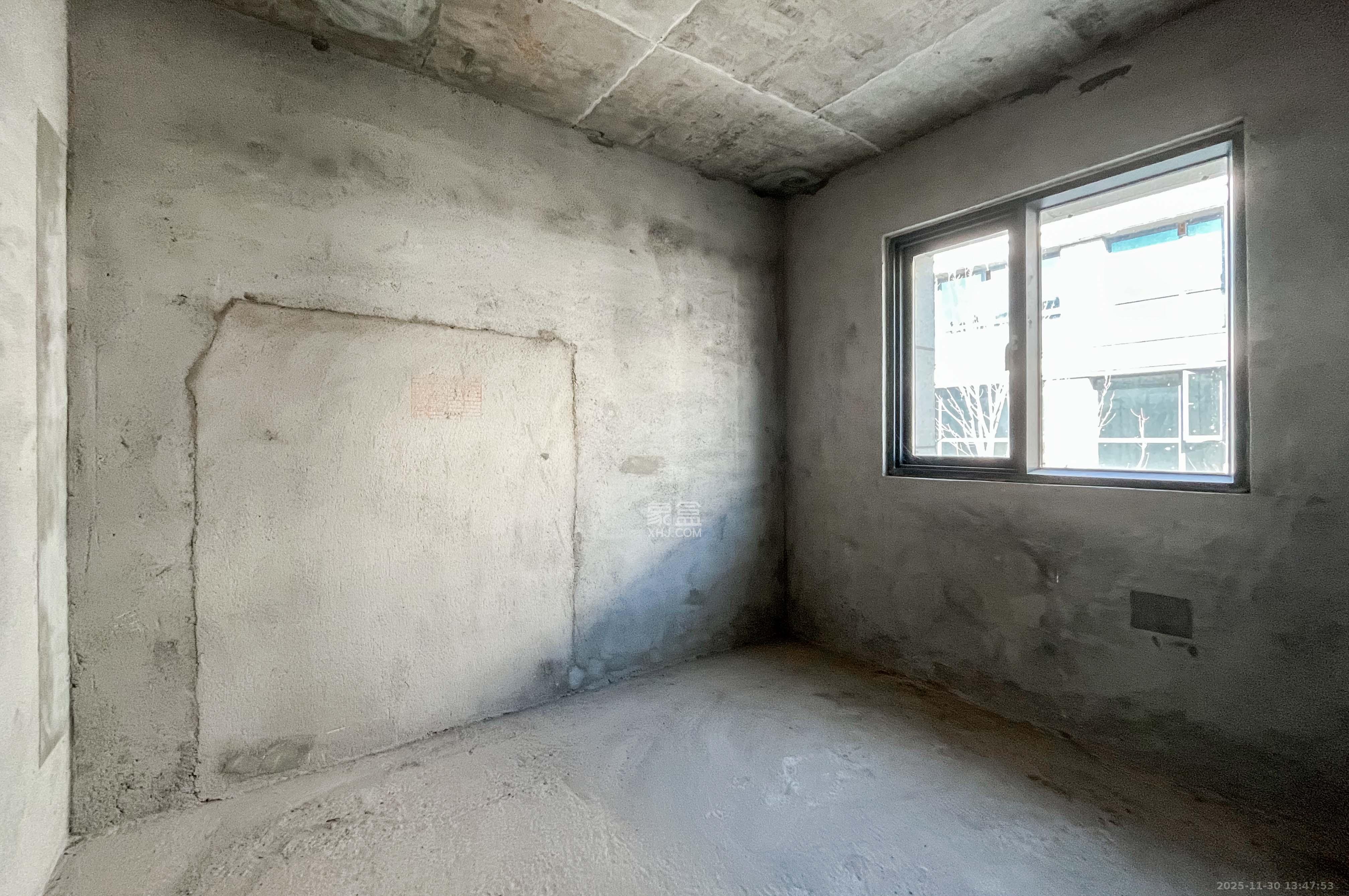 人和未来梅溪森境  6室3厅3卫    265.0万其他