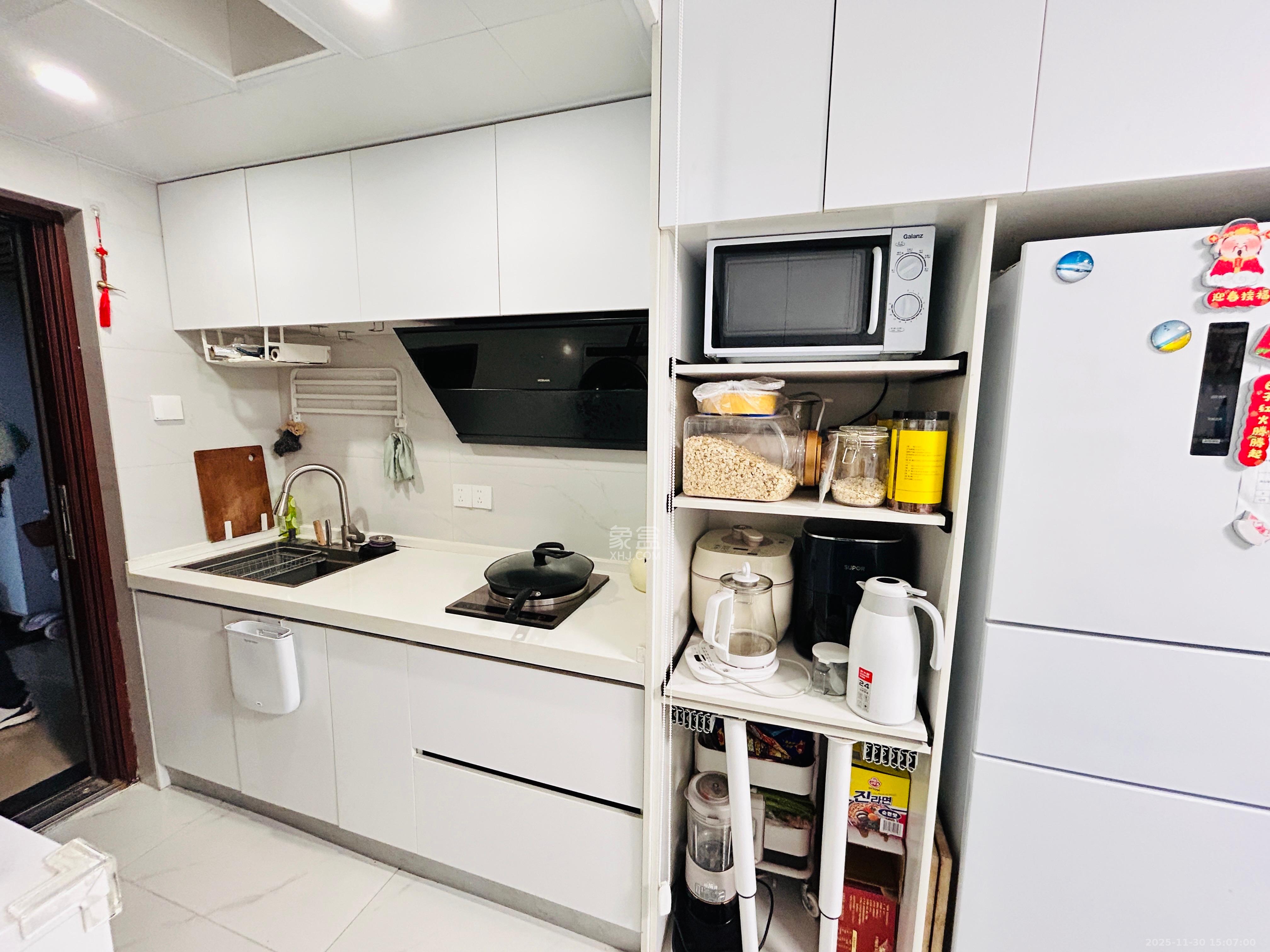 中建芙蓉工社 1室1厅1卫 1500.0元/月 中建芙蓉工社 1室1厅1卫 1500.0元/月室内图