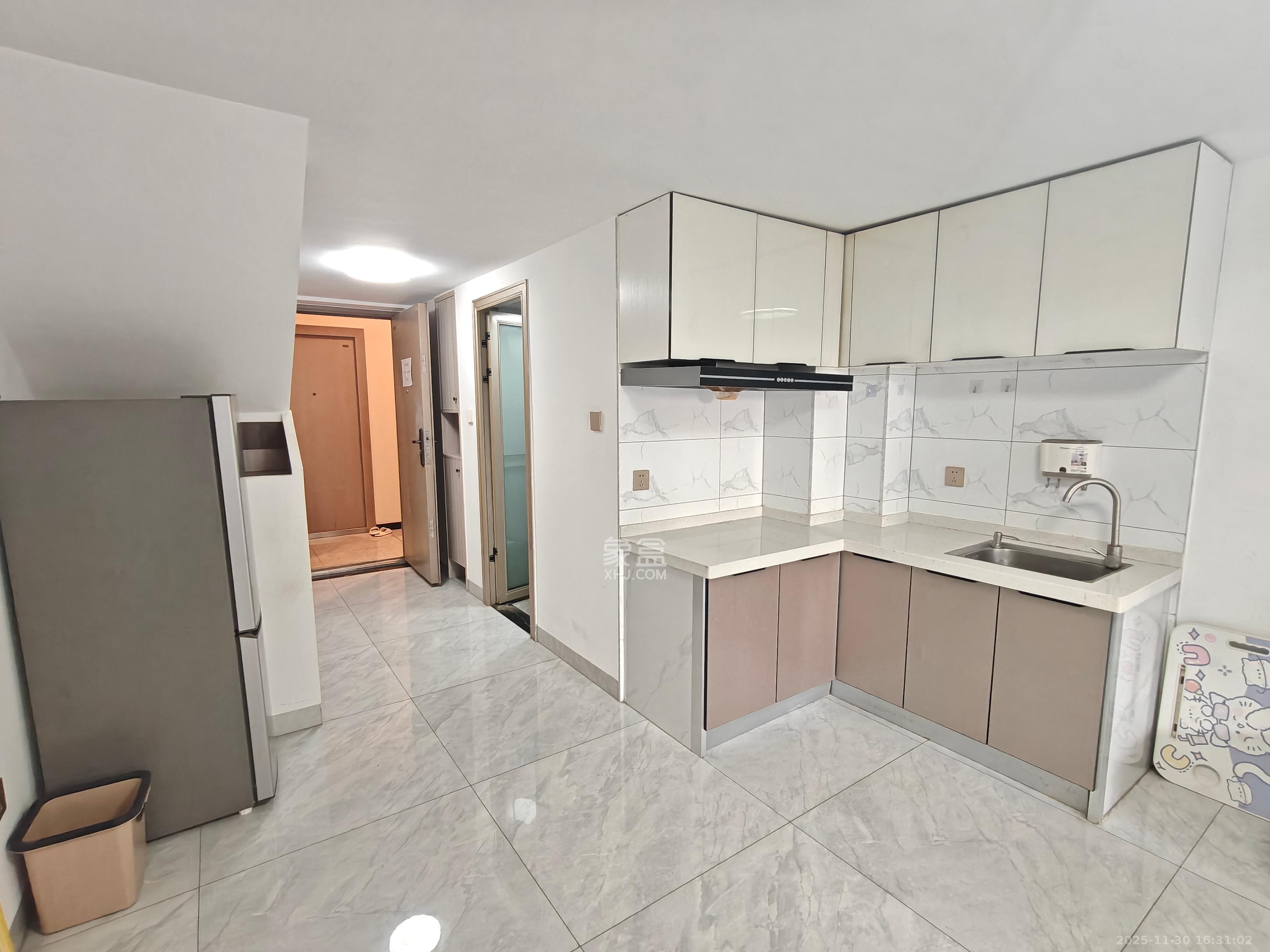 金地铂悦  1室1厅1卫    1500.0元/月室内图