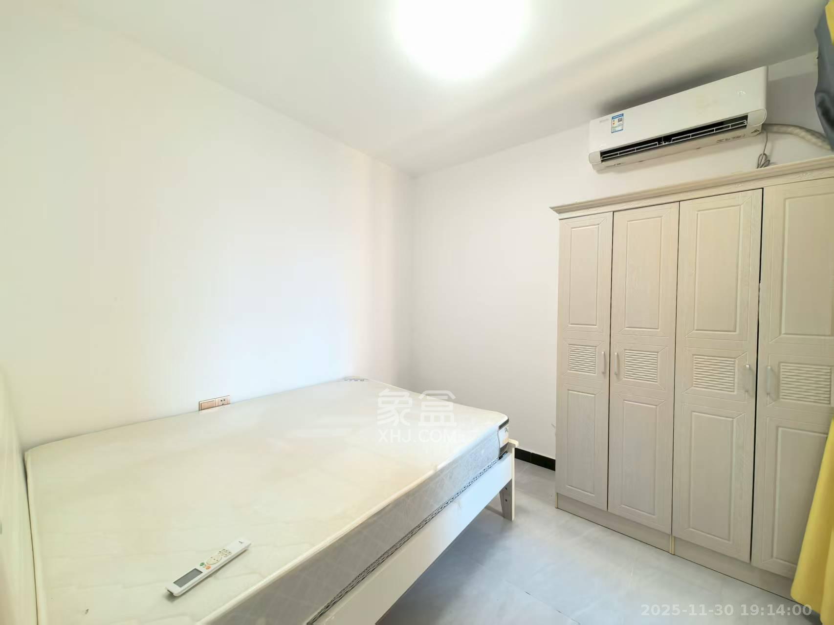 卓越蔚蓝城邦 3室2厅1卫 1900.0元/月 卓越蔚蓝城邦 3室2厅1卫 1900.0元/月室内图