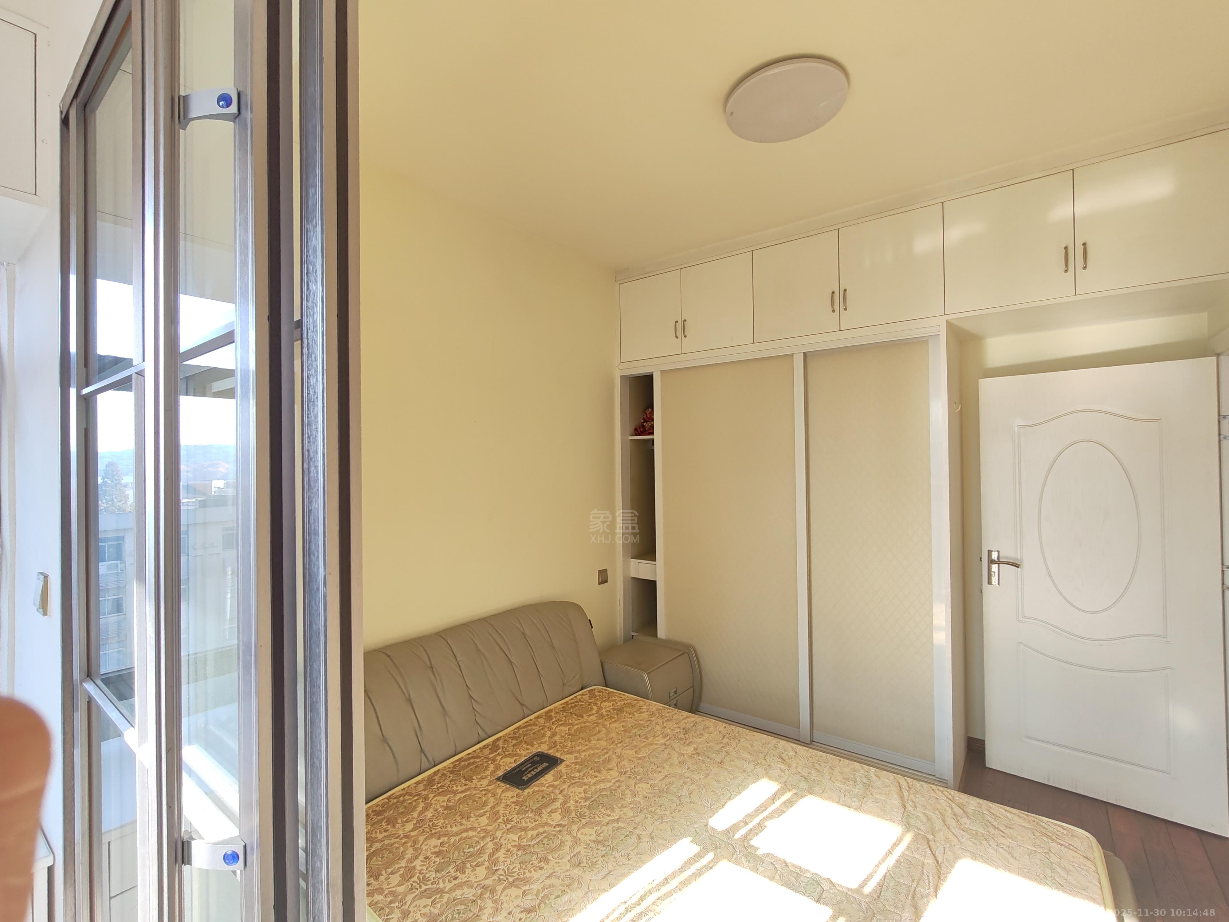 湘怡世家  2室2厅1卫    1000.0元/月室内图