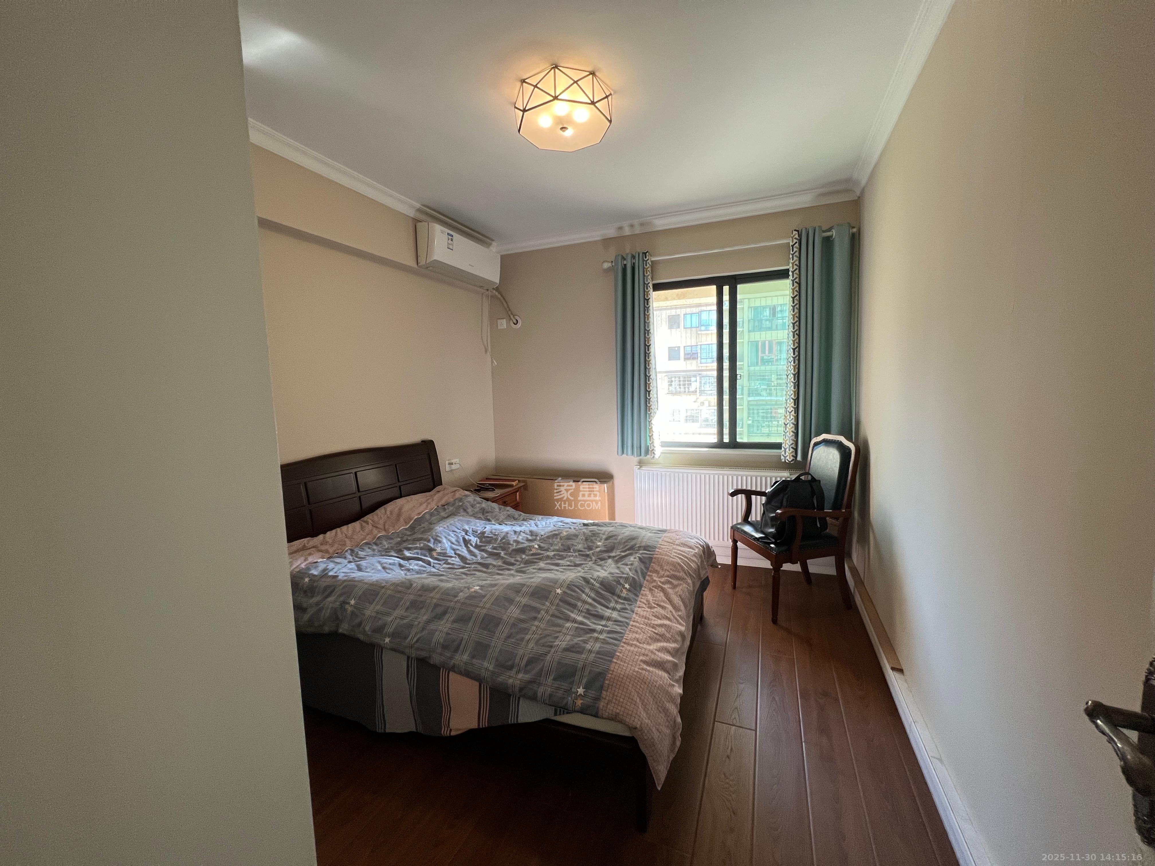 东方芙蓉 3室2厅2卫 3500.0元/月 东方芙蓉 3室2厅2卫 3500.0元/月室内图