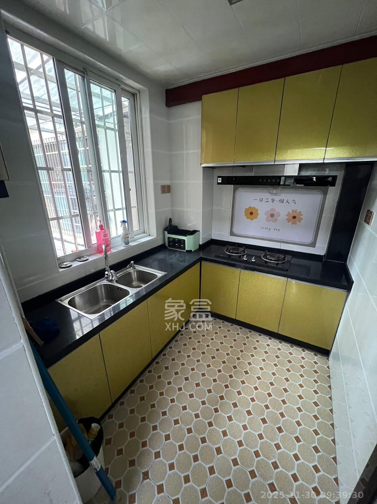 和馨园  2室1厅1卫    2000.0元/月室内图