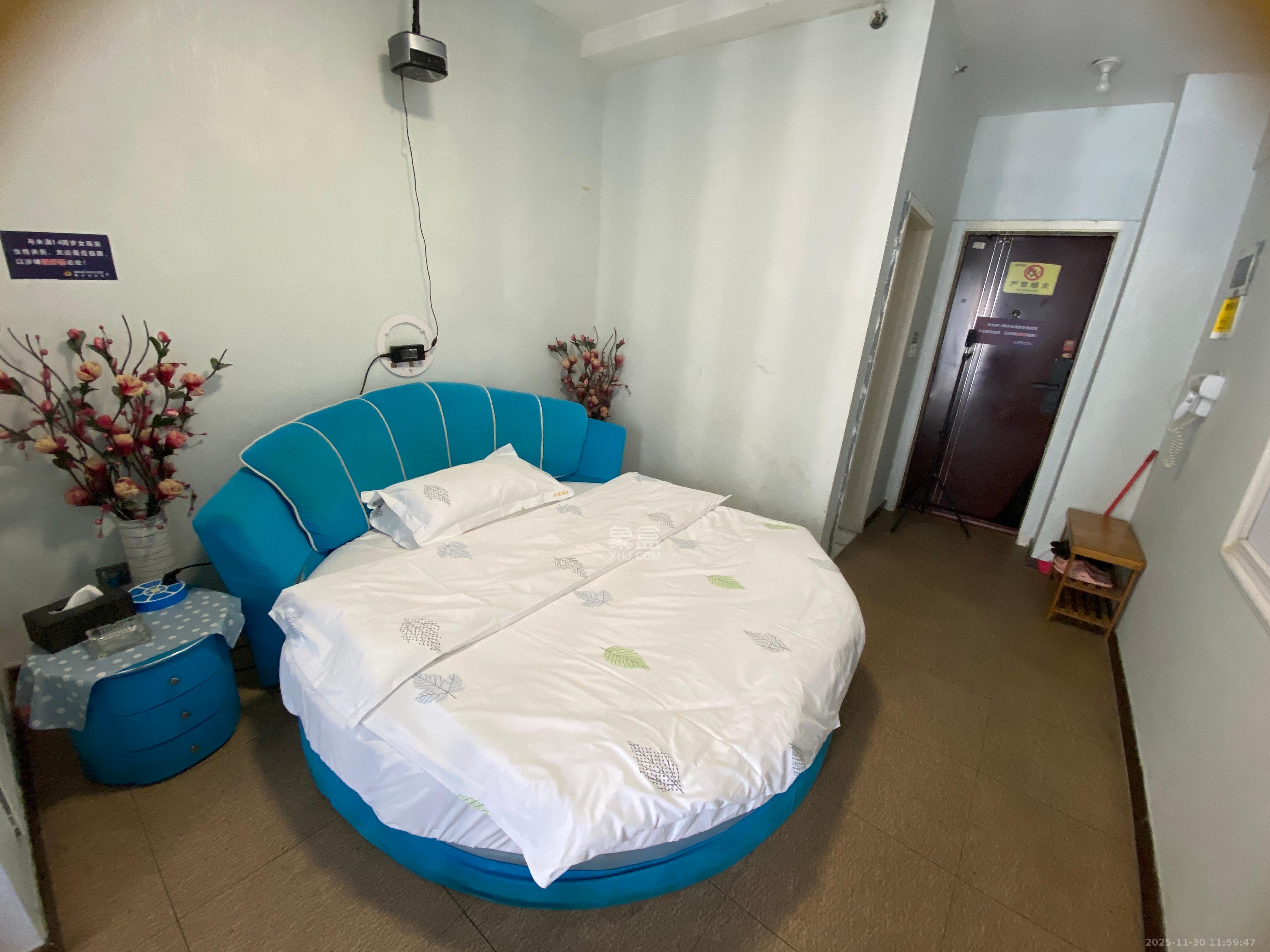 建安像素汇  1室0厅1卫    900.0元/月