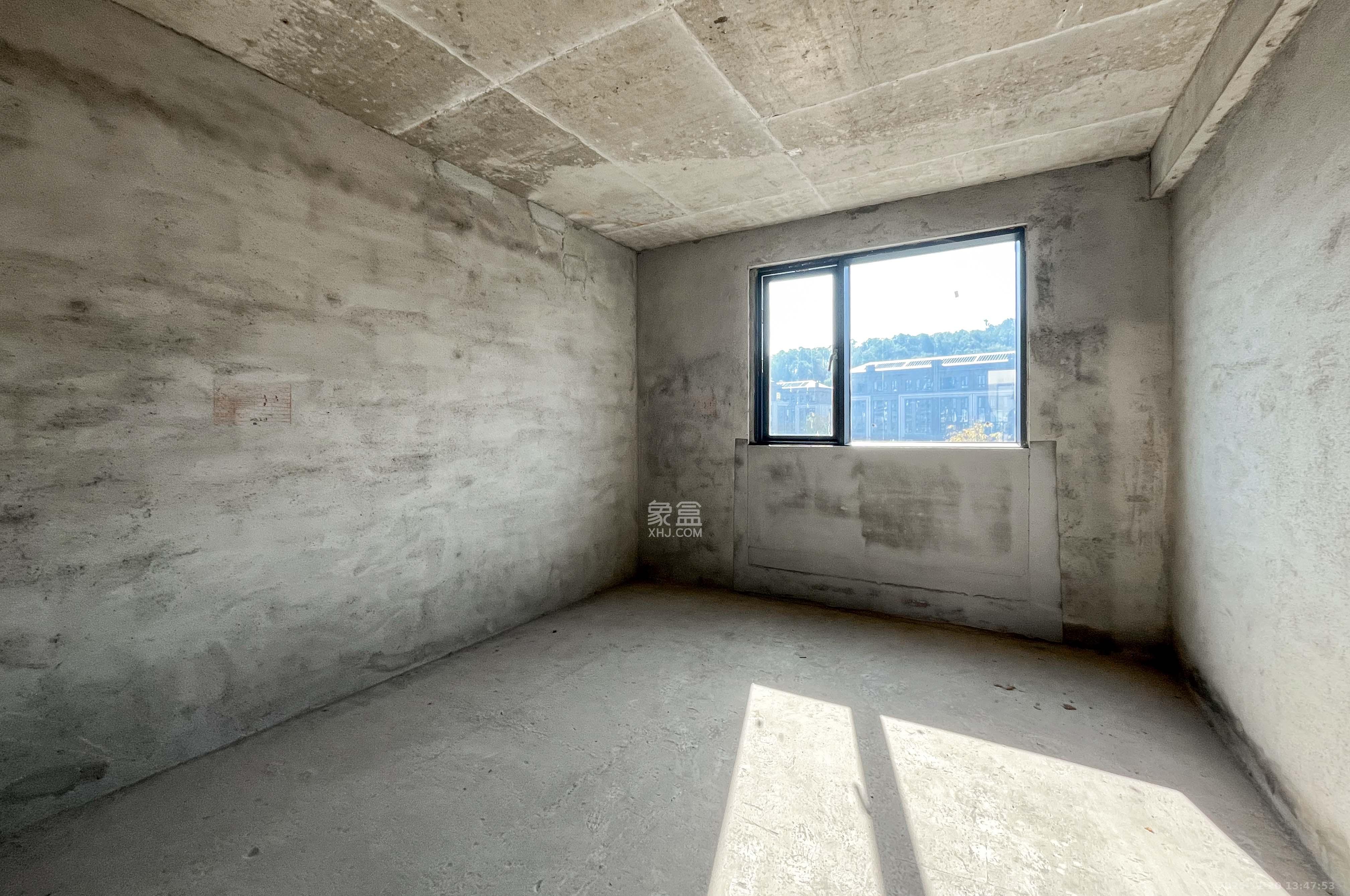 人和未来梅溪森境 6室3厅3卫 265.0万 人和未来梅溪森境 6室3厅3卫 265.0万其他