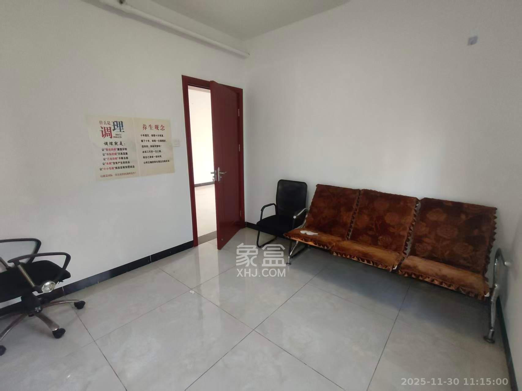 钰龙天下二期(钰龙佳园) 1室0厅0卫 2200.0元/月 钰龙天下二期(钰龙佳园) 1室0厅0卫 2200.0元/月室内图