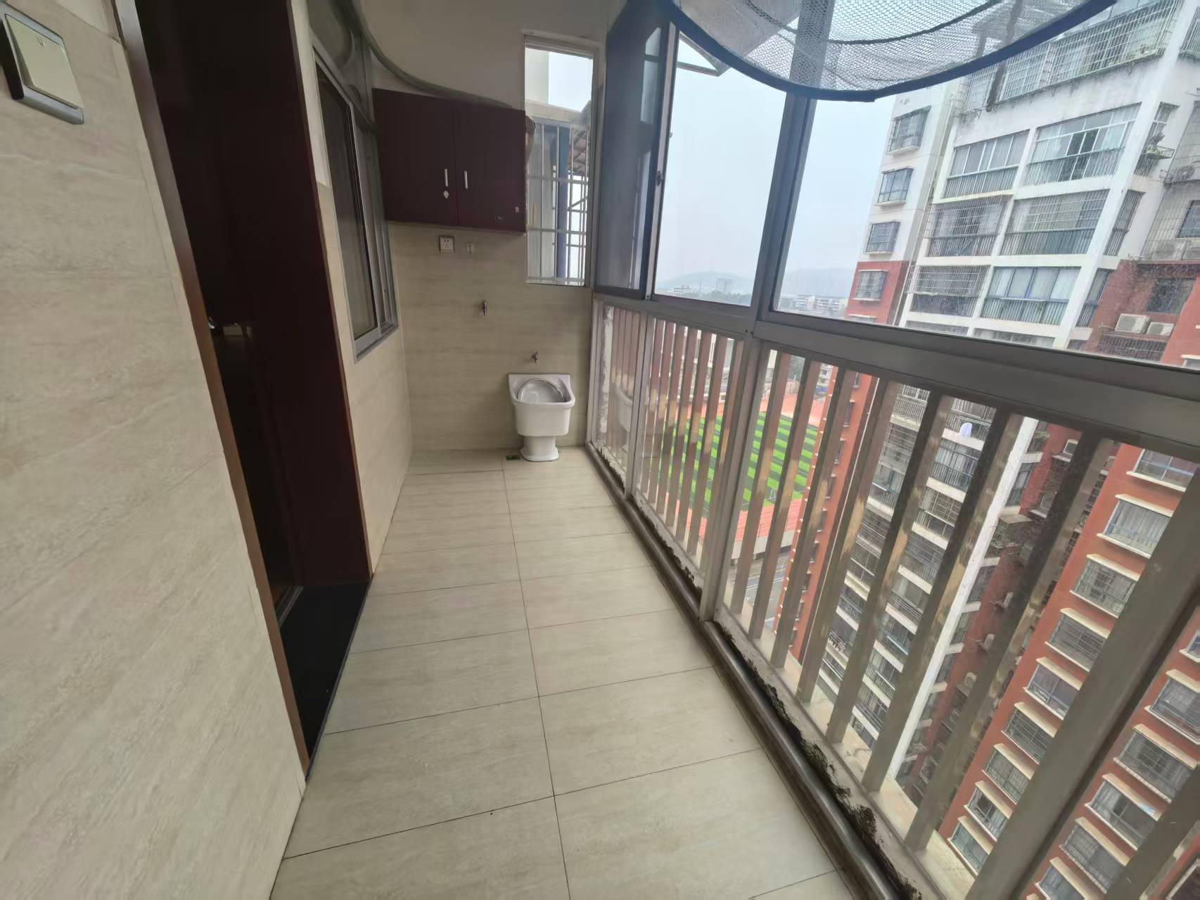 泉塘湾一期  4室2厅2卫    55.8万室内图