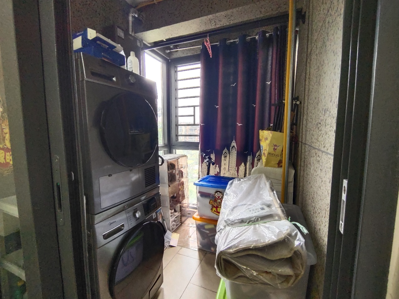 恒大华府 4室2厅2卫 89.8万 恒大华府 4室2厅2卫 89.8万室内图