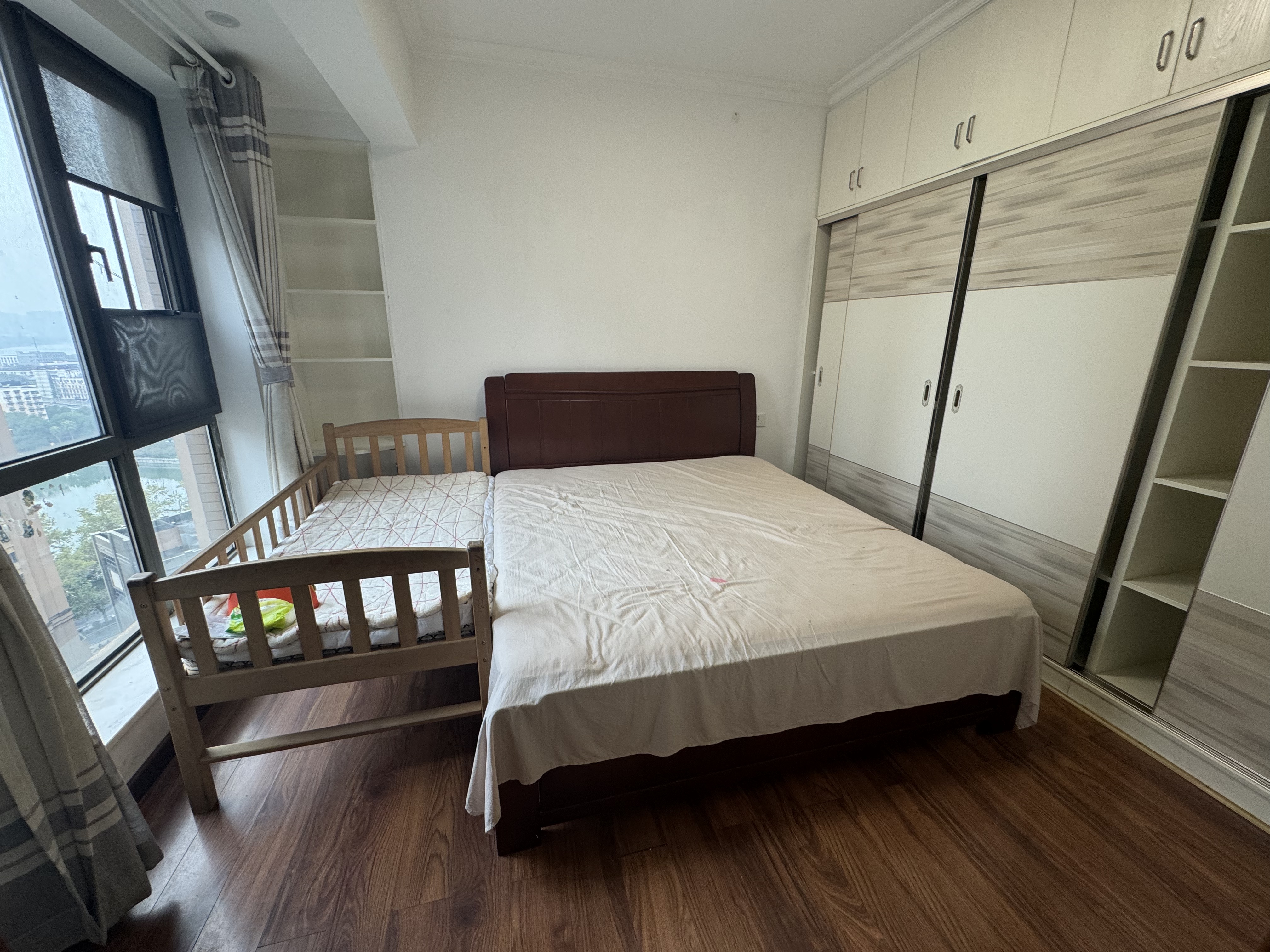 凯旋名门人民中路1006号 3室2厅1卫 43.0万 凯旋名门人民中路1006号 3室2厅1卫 43.0万室内图