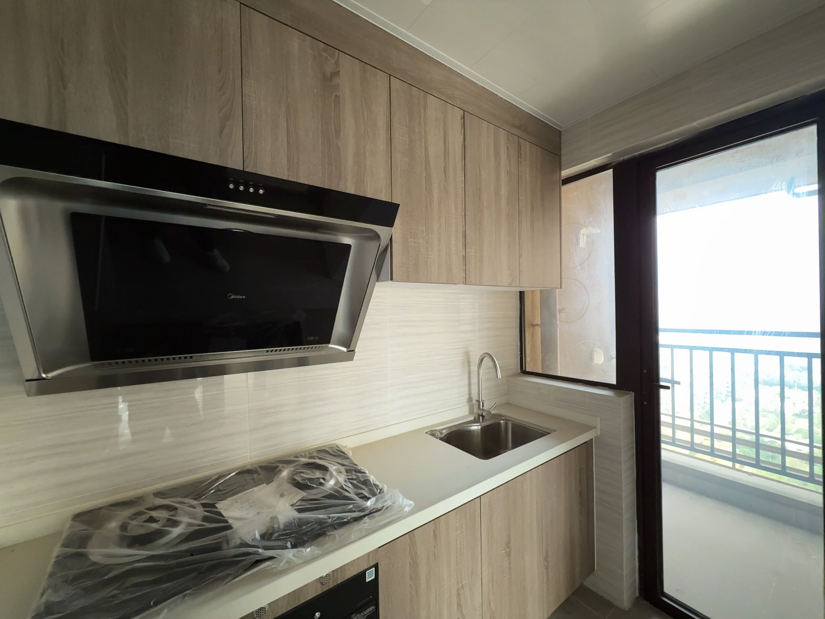 美的翰城 3室2厅2卫 110.0万 美的翰城 3室2厅2卫 110.0万室内图