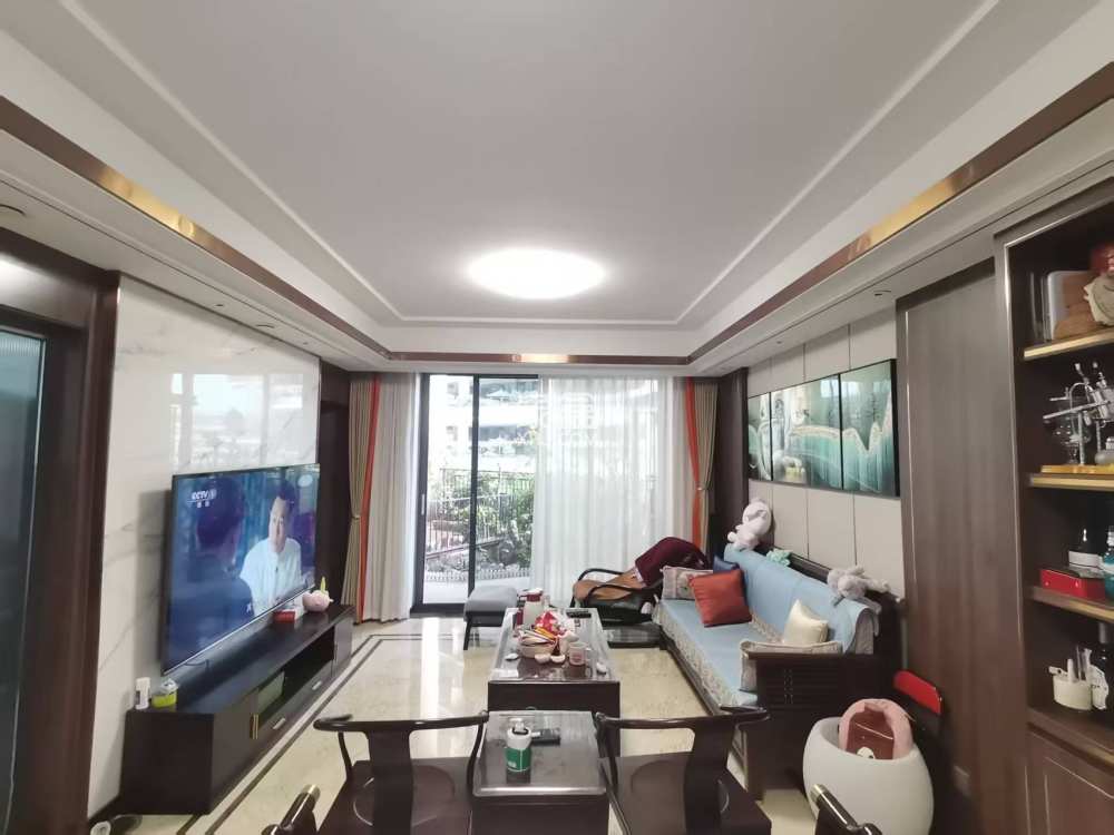 第四代住房未来社区  4室2厅2卫    150.0万