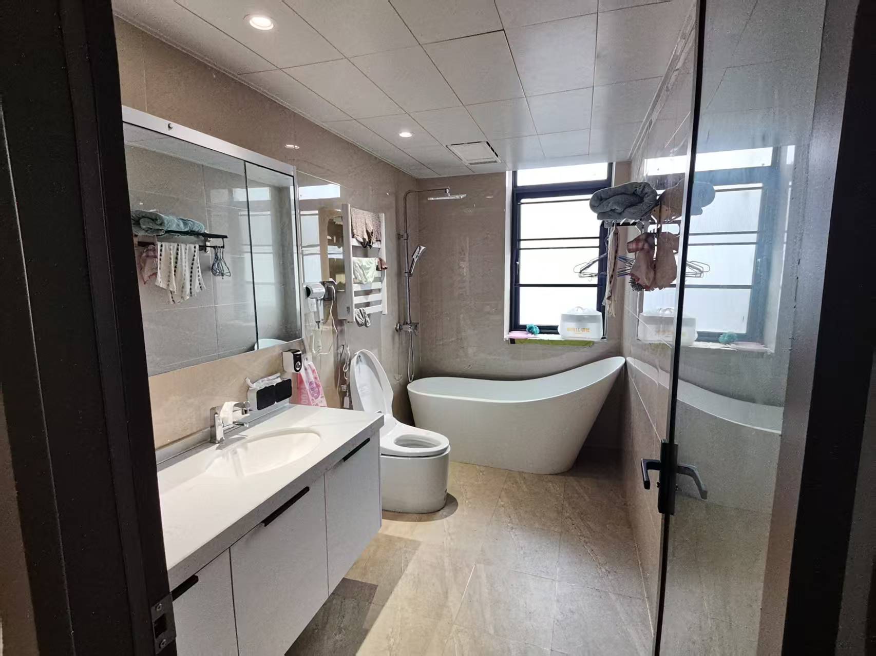 第四代住房未来社区  4室2厅2卫    150.0万室内图