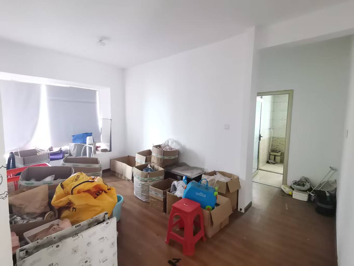 翡翠公园(北大资源) 4室2厅2卫 86.8万 翡翠公园(北大资源) 4室2厅2卫 86.8万室内图