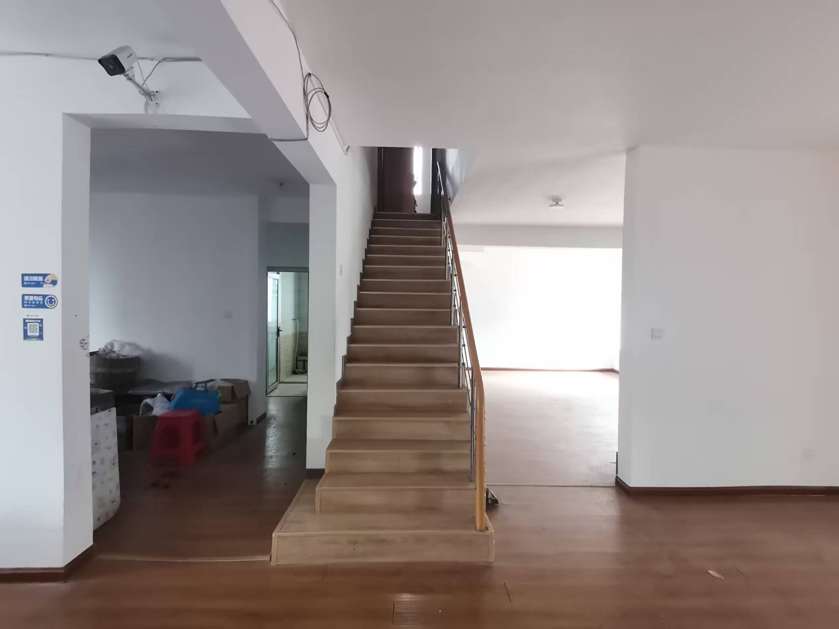 翡翠公园(北大资源) 4室2厅2卫 86.8万 翡翠公园(北大资源) 4室2厅2卫 86.8万室内图