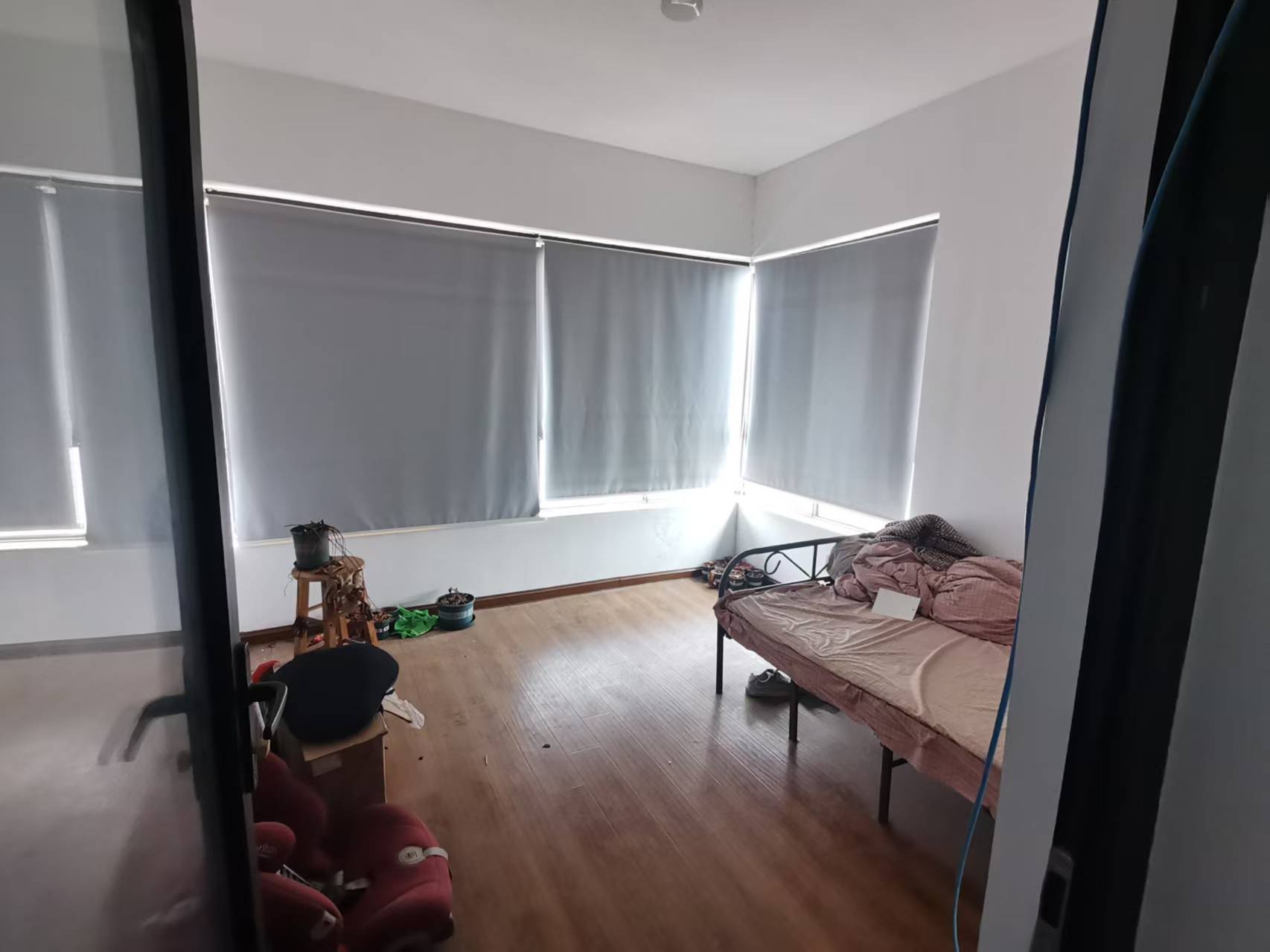 翡翠公园（北大资源）  4室2厅2卫    86.8万室内图