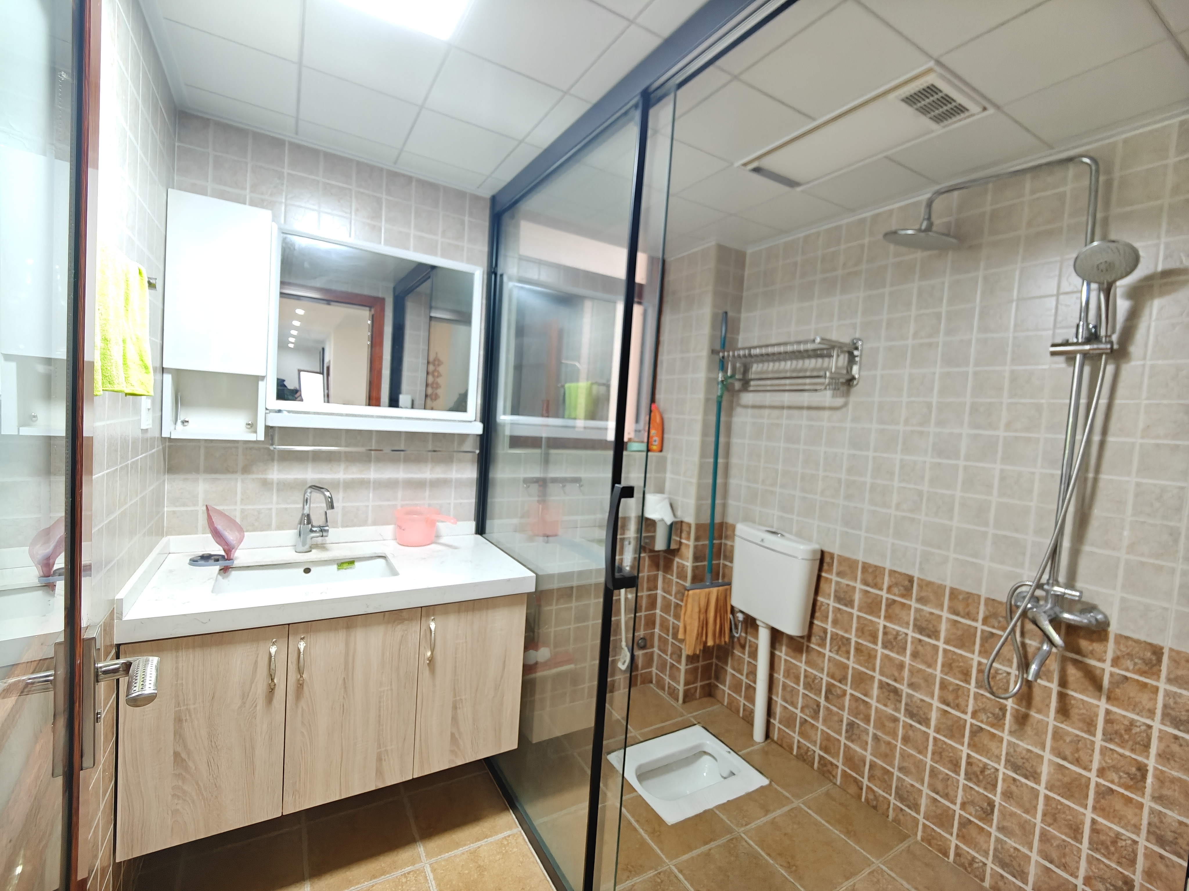 颐景园  5室2厅2卫    120.0万室内图