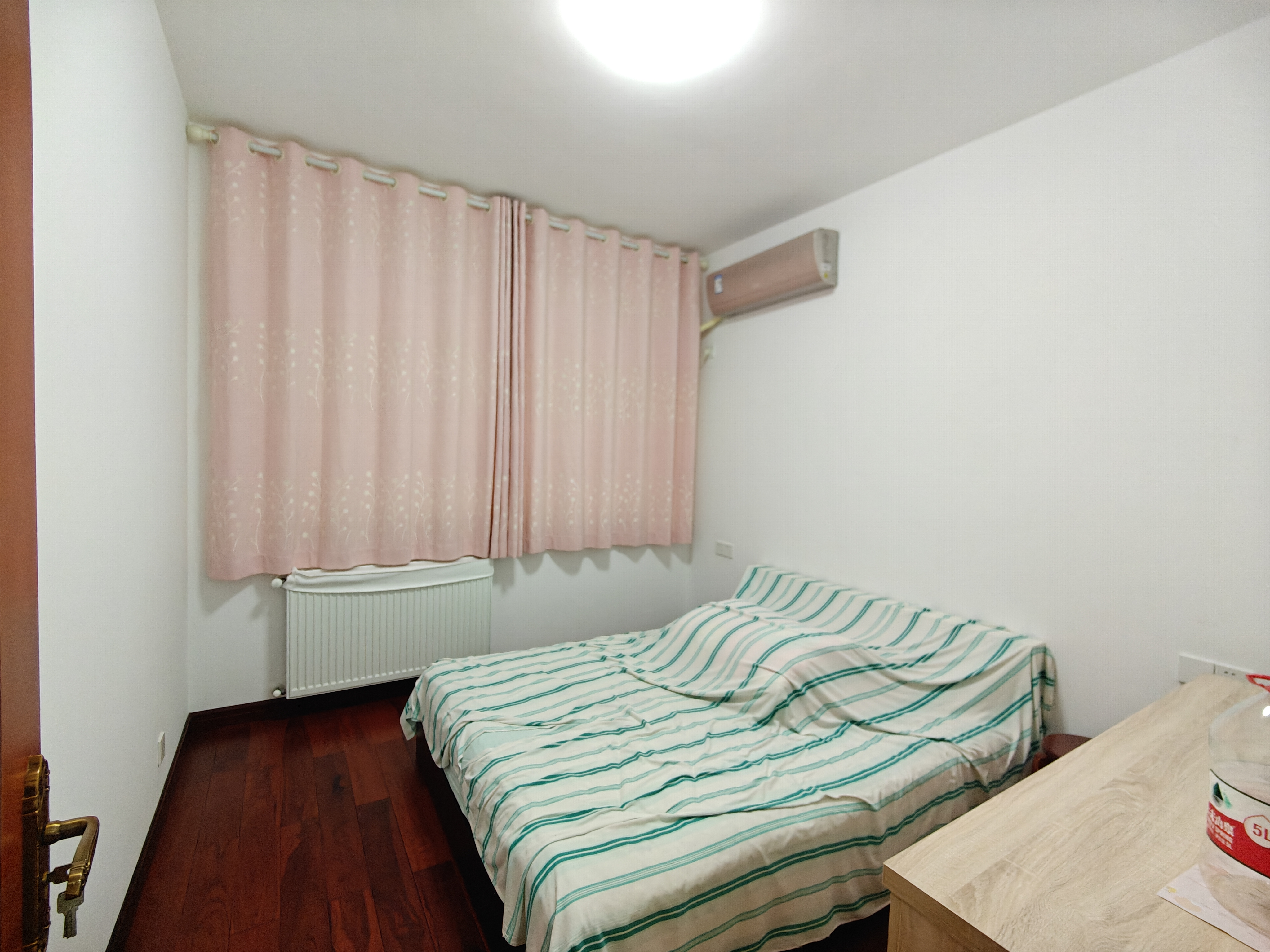 颐景园  5室2厅2卫    120.0万室内图