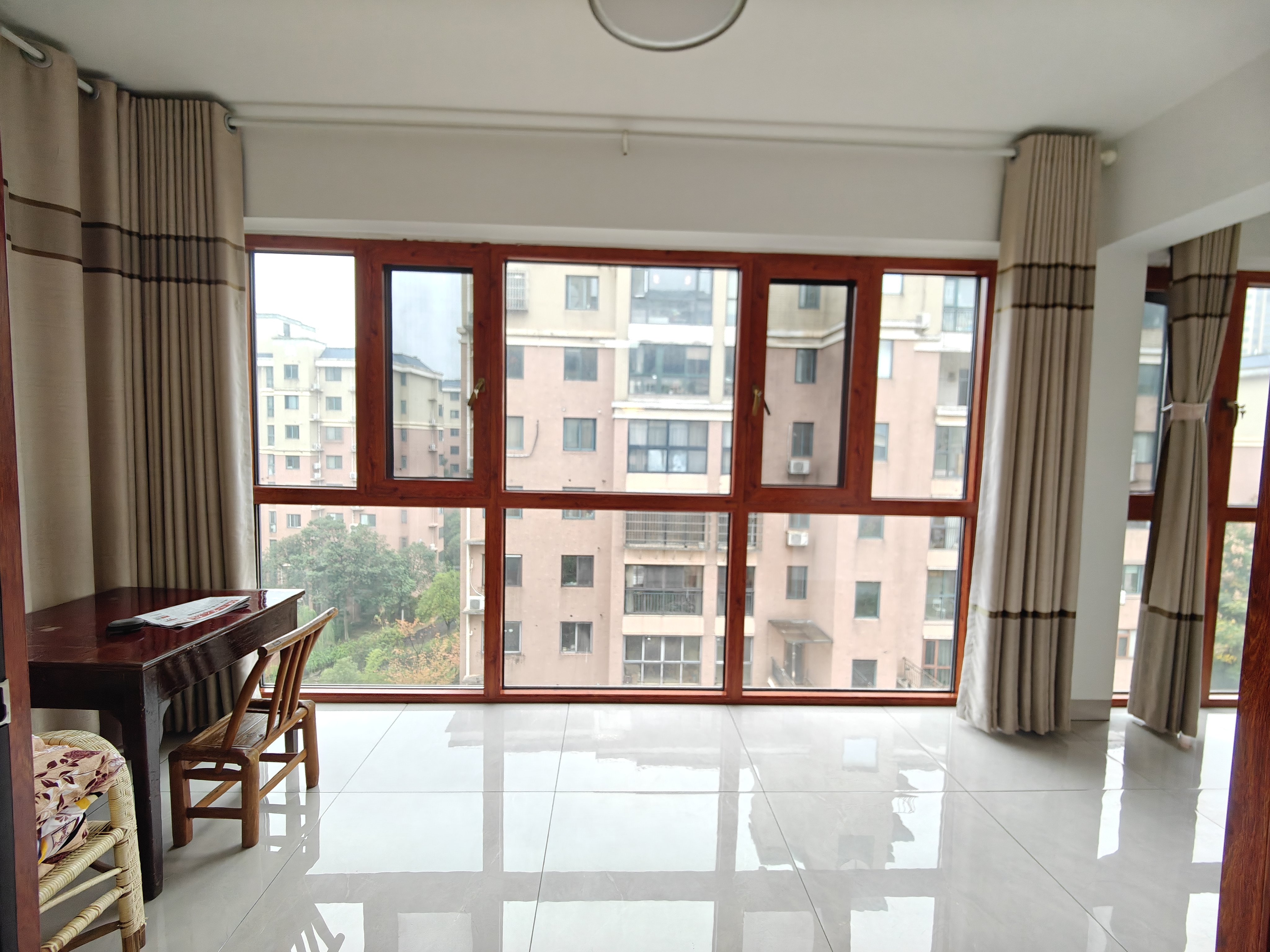 颐景园  5室2厅2卫    120.0万室内图