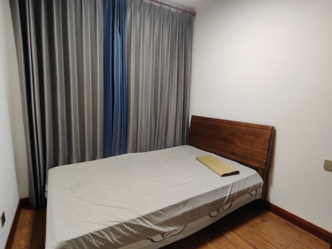 春藤小镇  3室2厅2卫    75.0万室内图