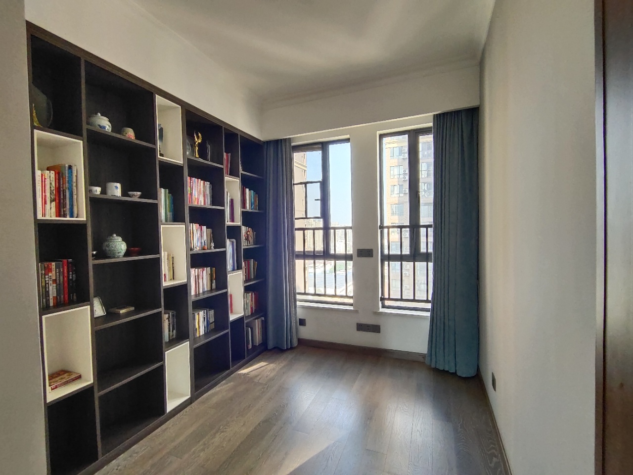 湘银星城 3室2厅2卫 76.8万 湘银星城 3室2厅2卫 76.8万室内图