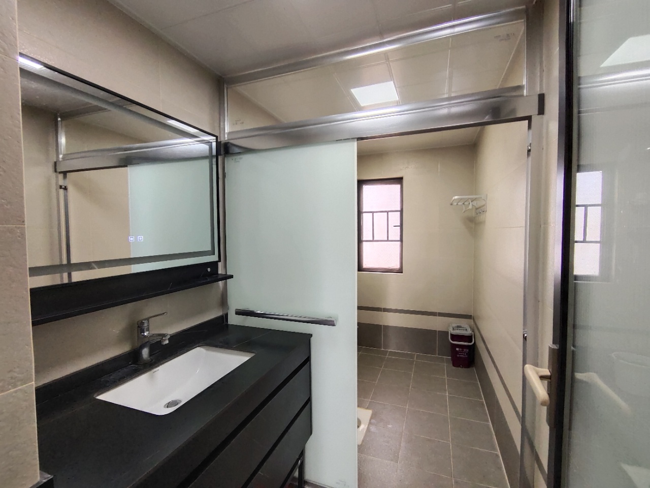 湘银星城 3室2厅2卫 76.8万 湘银星城 3室2厅2卫 76.8万室内图