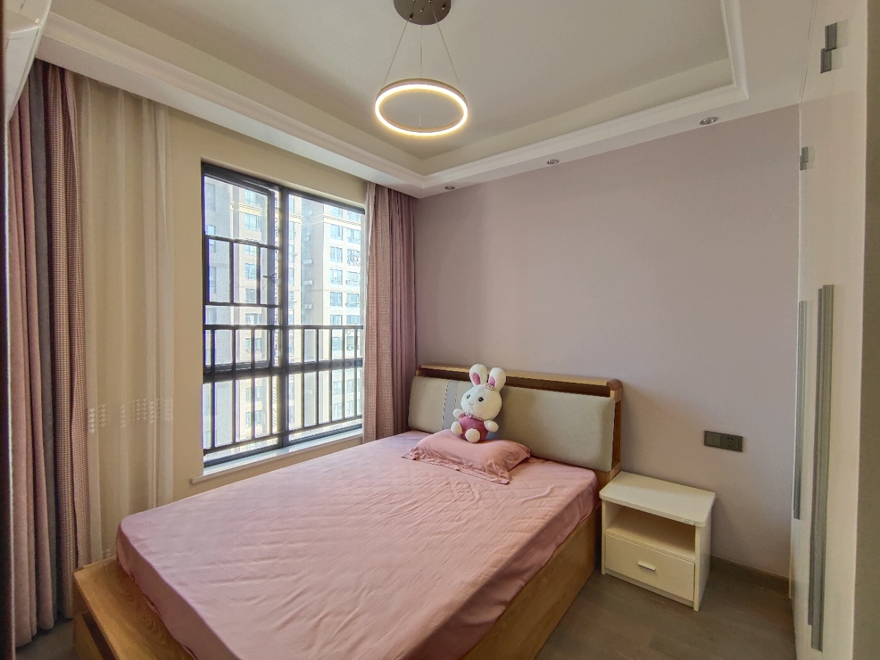 湘银星城 3室2厅2卫 76.8万 湘银星城 3室2厅2卫 76.8万室内图