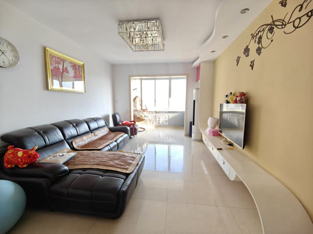 山河锦园 3室2厅1卫 42.8万 山河锦园 3室2厅1卫 42.8万室内图