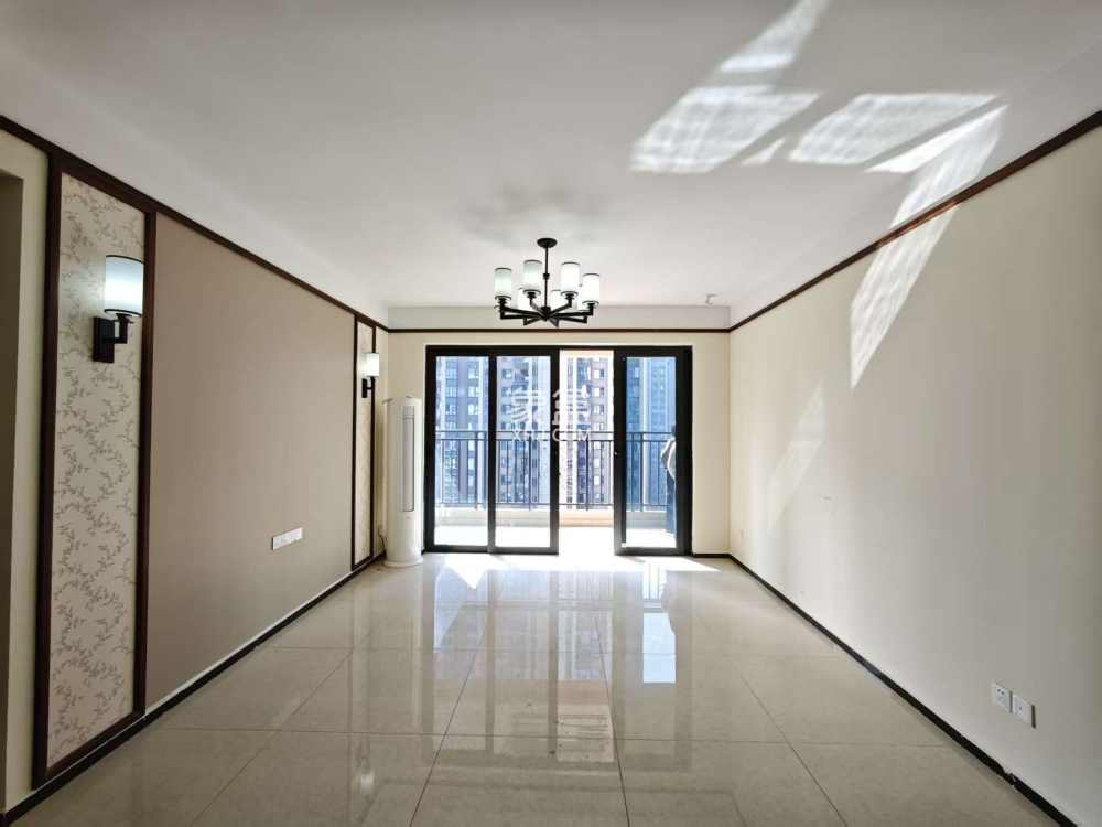 株洲恒大悦珑台  3室2厅2卫    90.0万