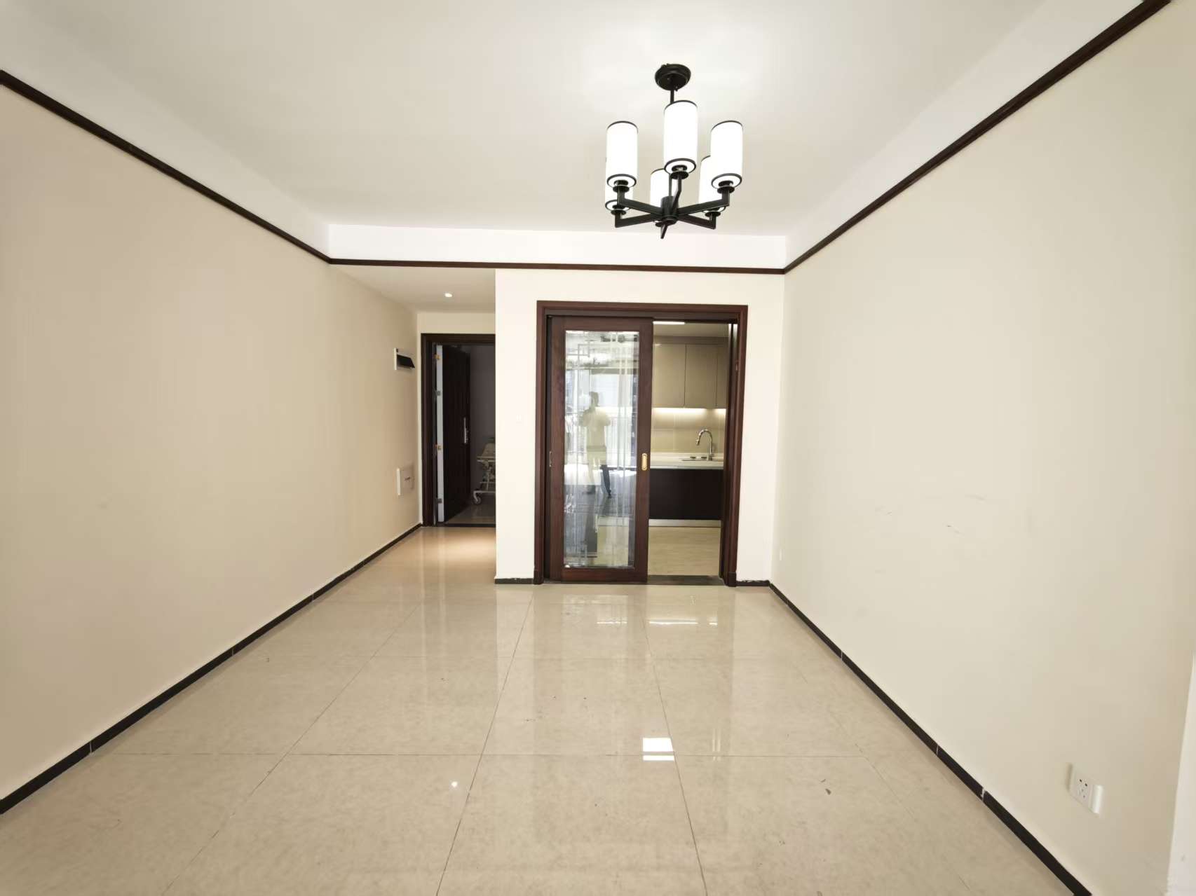 株洲恒大悦珑台  3室2厅2卫    90.0万室内图