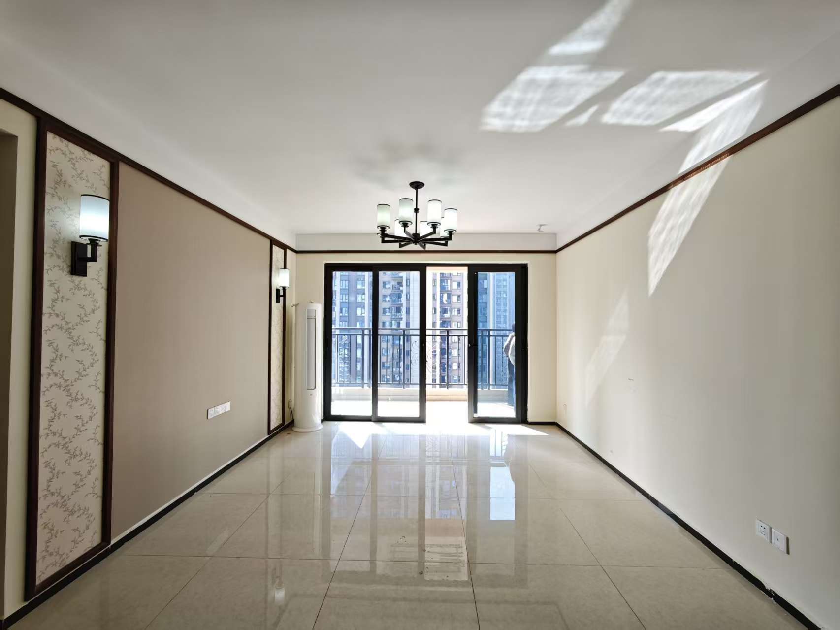 株洲恒大悦珑台 3室2厅2卫 90.0万 株洲恒大悦珑台 3室2厅2卫 90.0万室内图