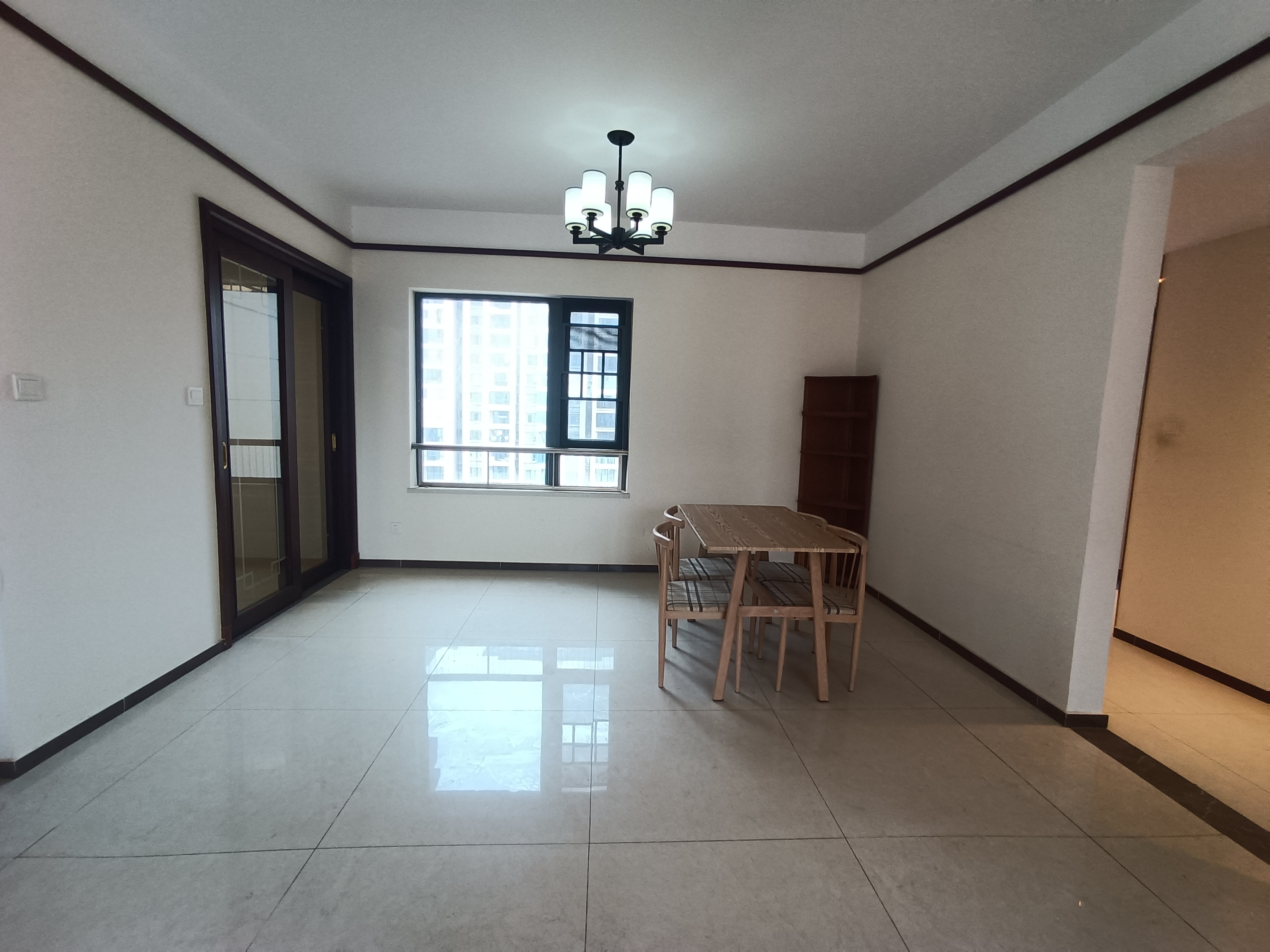 株洲恒大悦珑台 4室2厅2卫 117.0万 株洲恒大悦珑台 4室2厅2卫 117.0万室内图