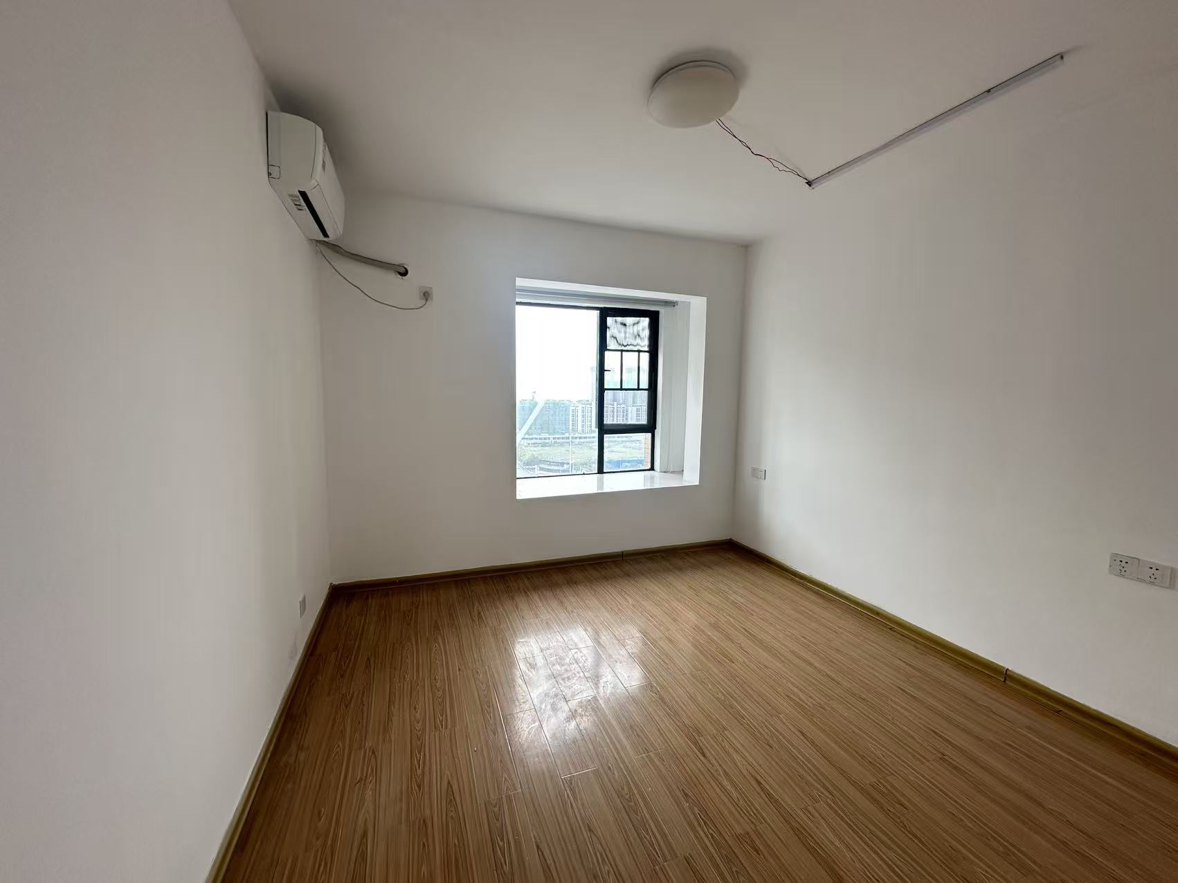 春藤小镇 3室2厅2卫 79.8万 春藤小镇 3室2厅2卫 79.8万室内图