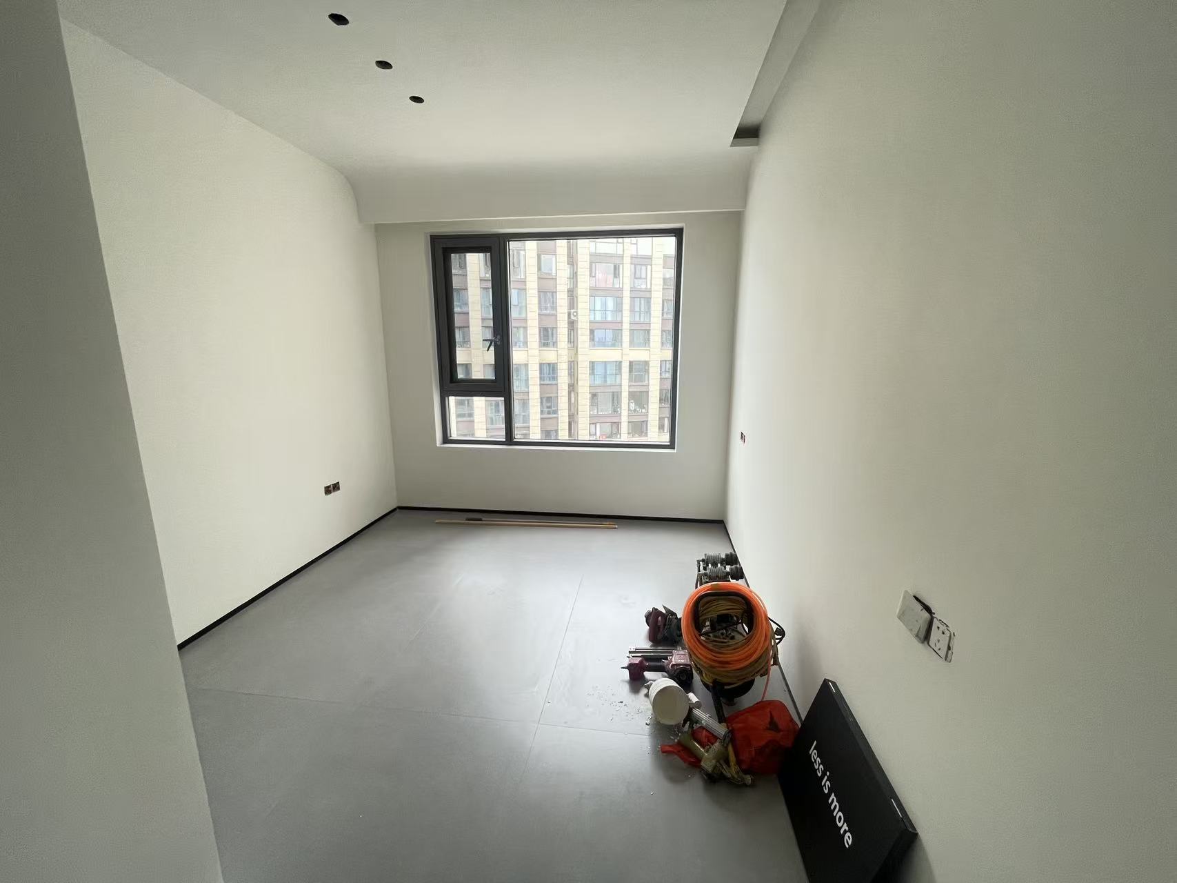 中泰财富湘江  4室2厅2卫    105.0万室内图