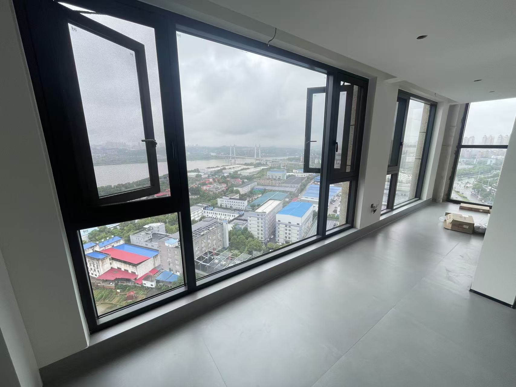 中泰财富湘江 4室2厅2卫 105.0万 中泰财富湘江 4室2厅2卫 105.0万室内图