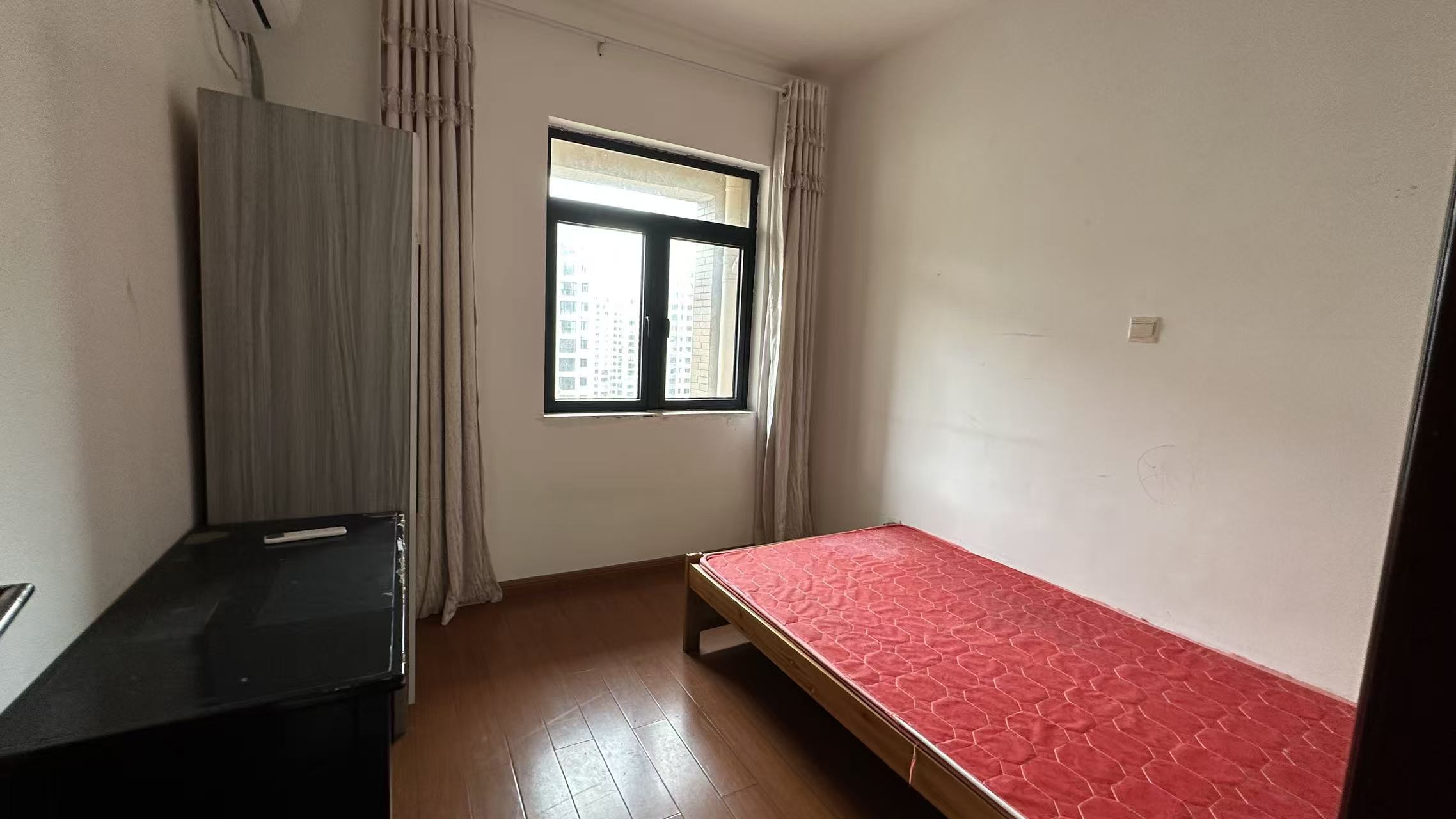 康桥美郡 3室2厅2卫 68.8万 康桥美郡 3室2厅2卫 68.8万室内图