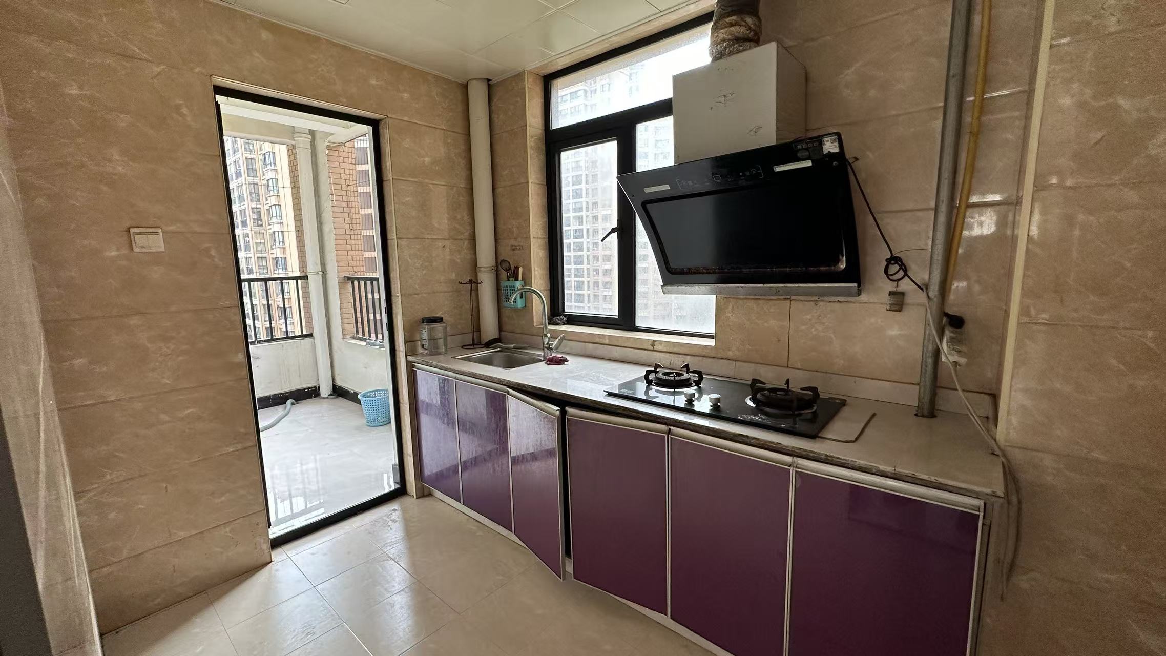 康桥美郡 3室2厅2卫 68.8万 康桥美郡 3室2厅2卫 68.8万室内图