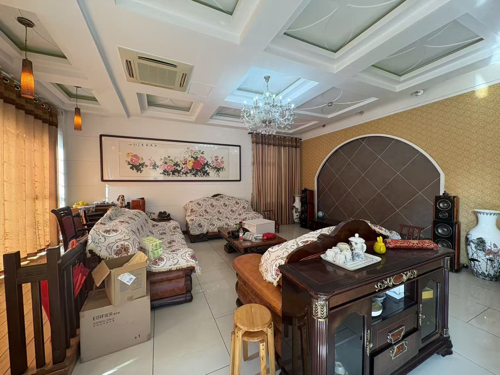 碧玉花园别墅 6室2厅3卫 260.0万 碧玉花园别墅 6室2厅3卫 260.0万室内图