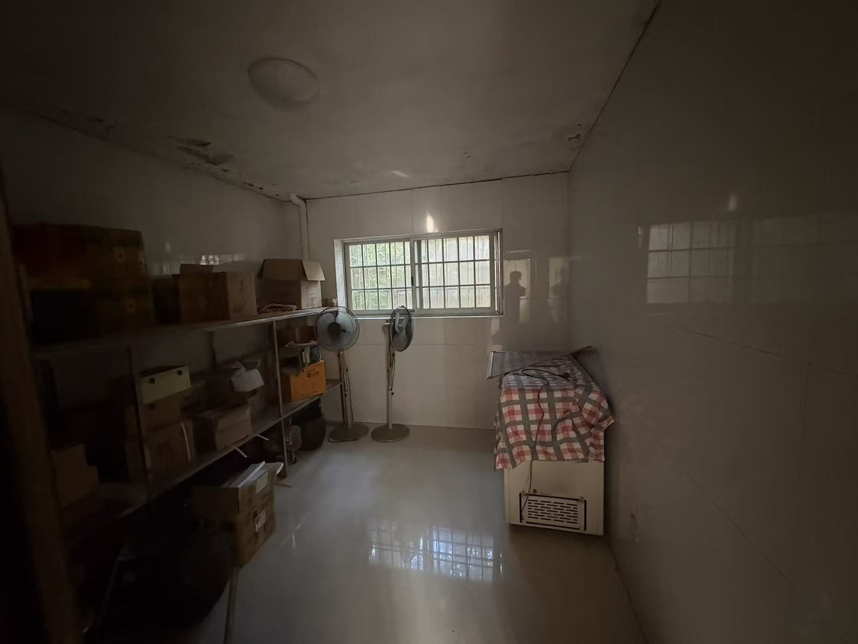 碧玉花园别墅 6室2厅3卫 260.0万 碧玉花园别墅 6室2厅3卫 260.0万室内图