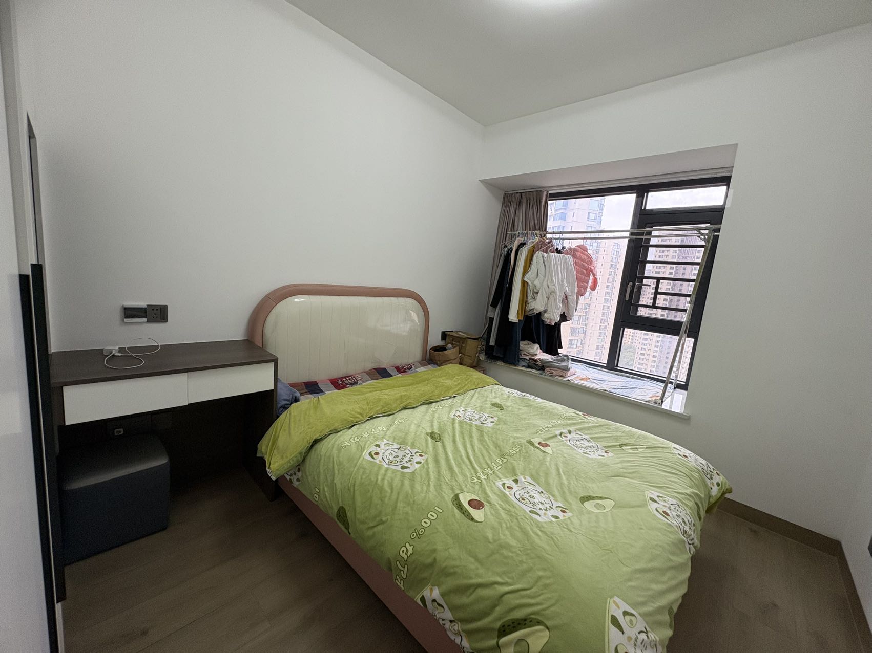 蓝溪谷  4室2厅2卫    109.0万室内图