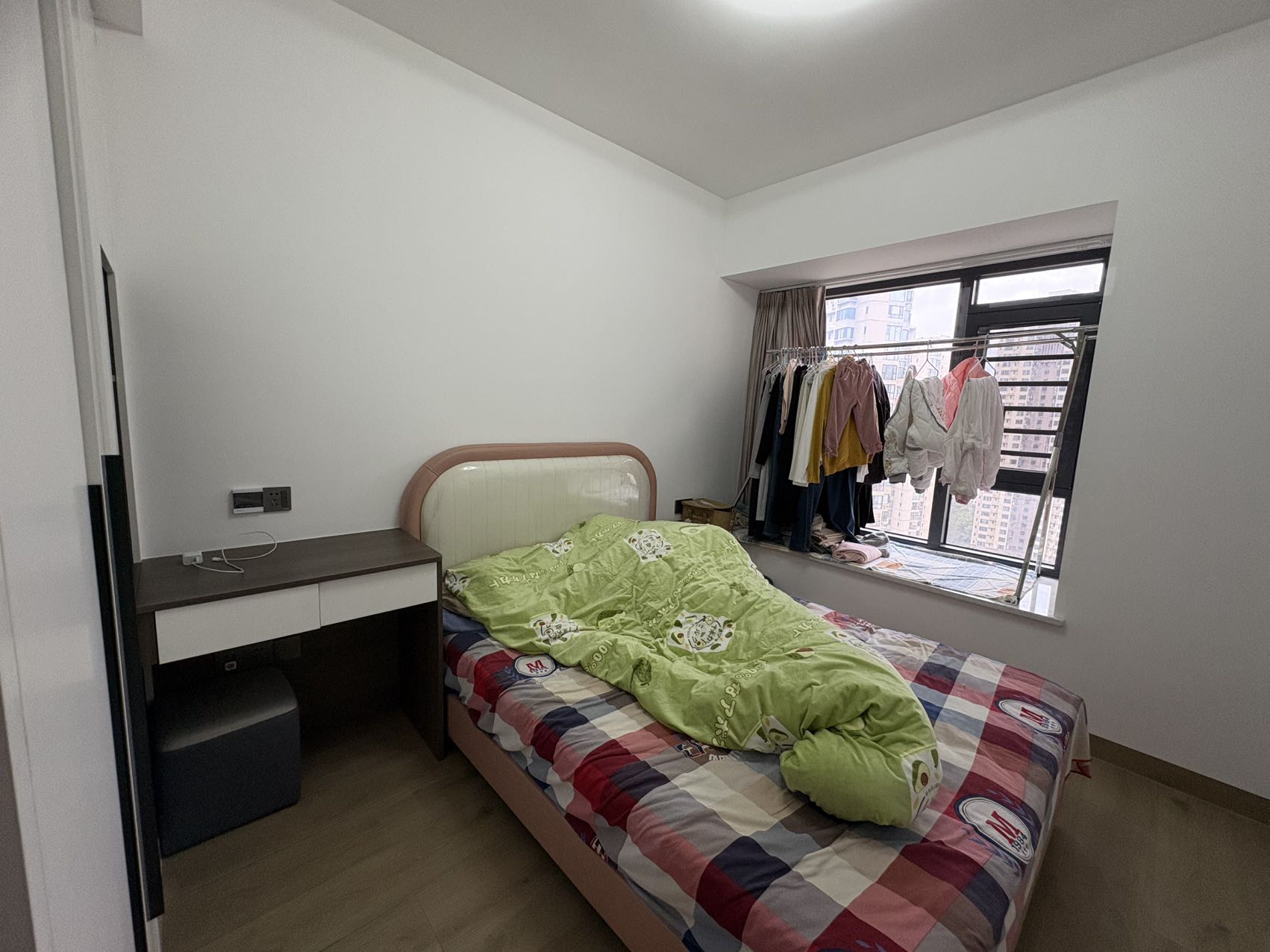 蓝溪谷  4室2厅2卫    109.0万室内图