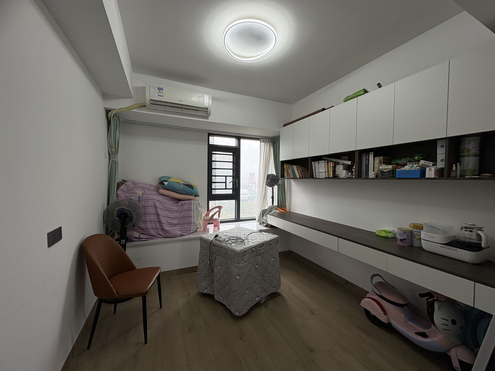 蓝溪谷  4室2厅2卫    109.0万室内图